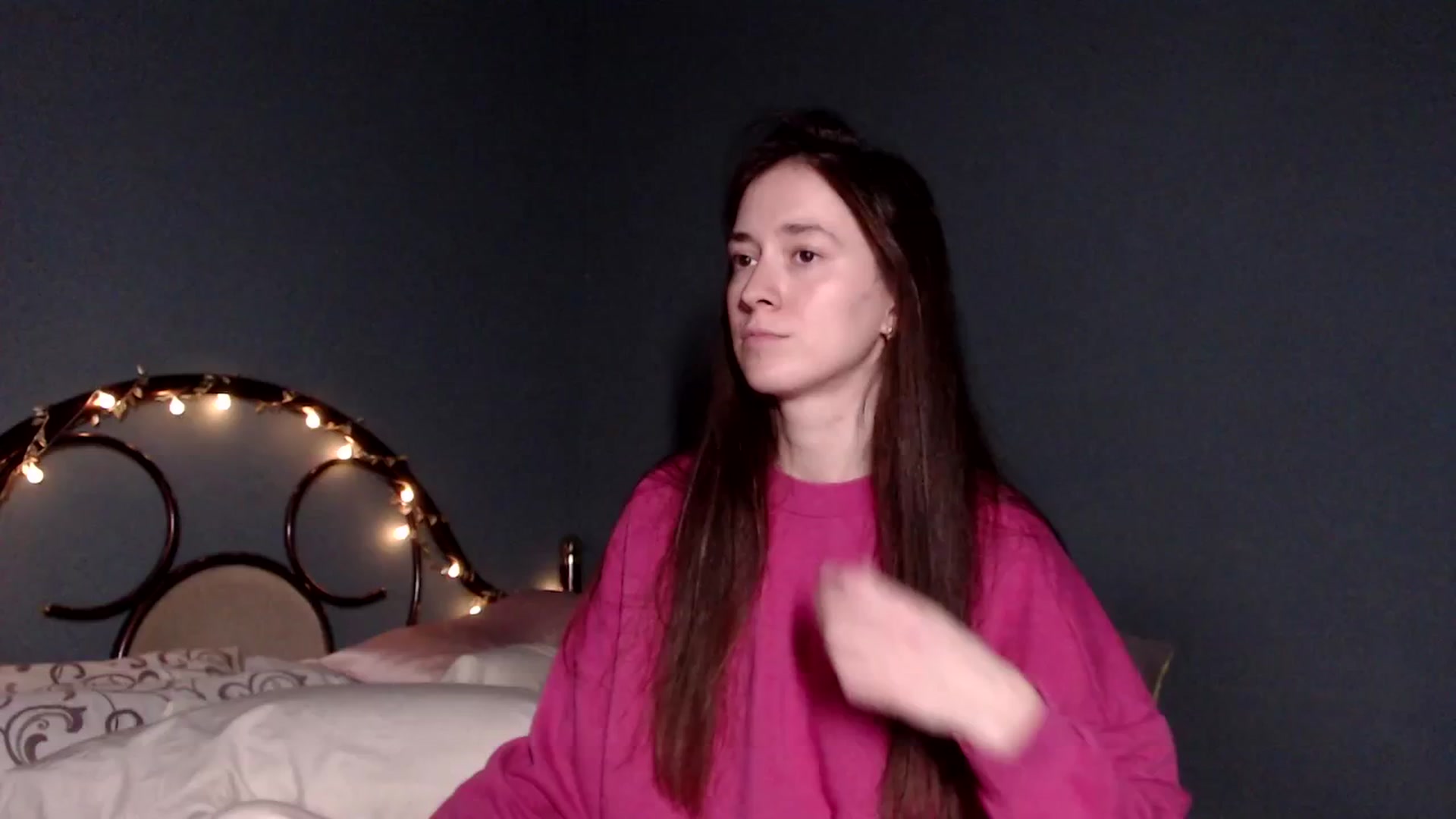 Gallery image thumbnail from Wow__kelly's myfreecams stream on, 12/21/2025, 16:40 image 15 of 20