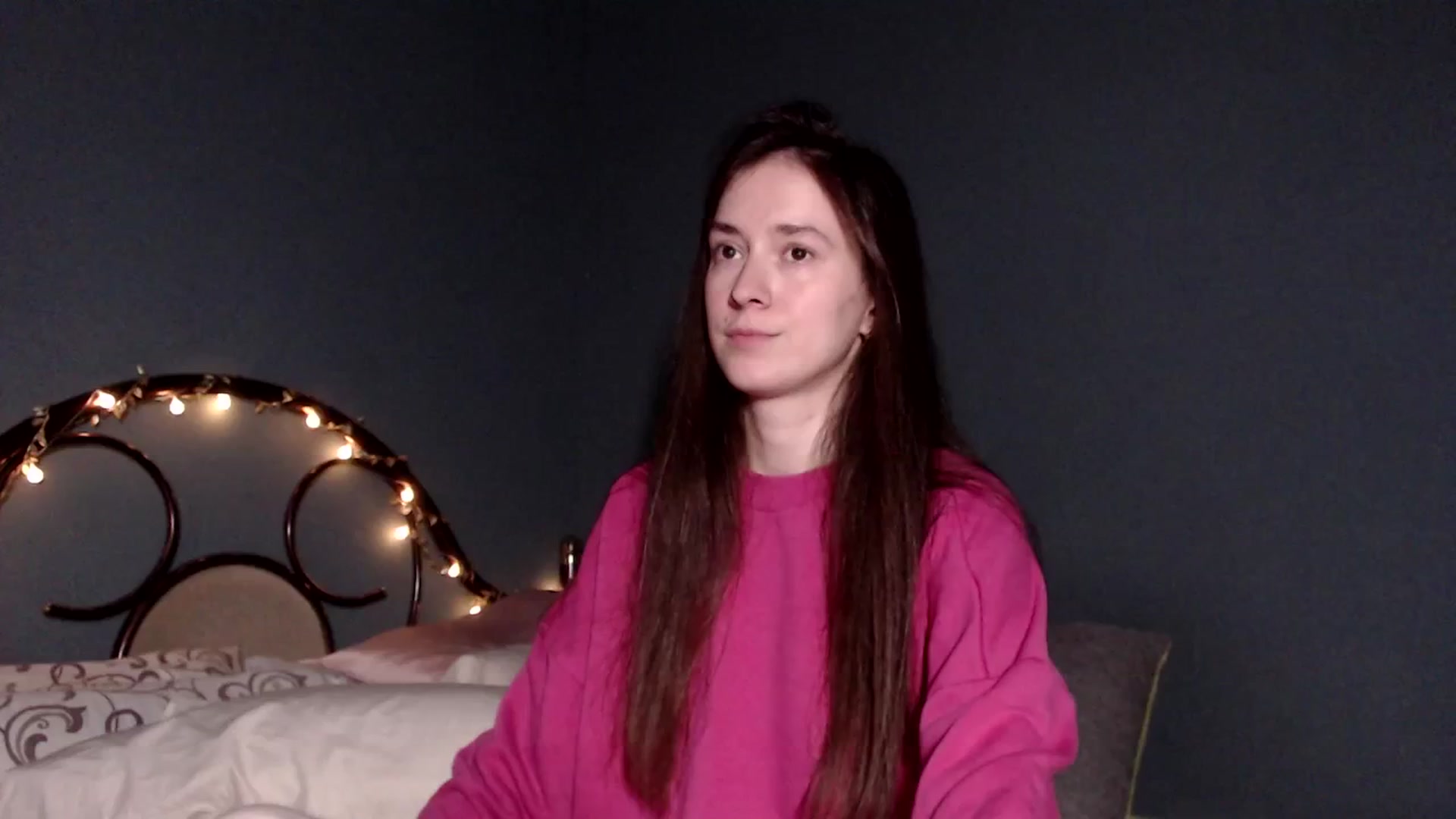 Gallery image thumbnail from Wow__kelly's myfreecams stream on, 12/21/2025, 16:40 image 18 of 20