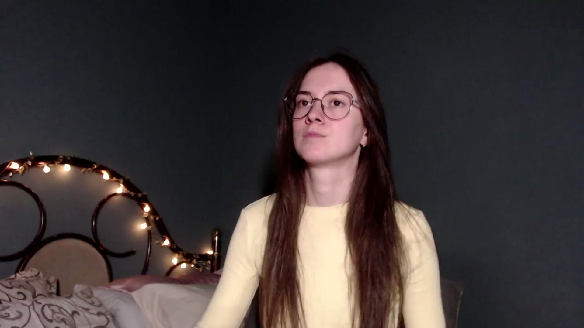 Gallery image thumbnail from Wow__kelly's myfreecams stream on, 12/22/2025, 17:04 image 4 of 20