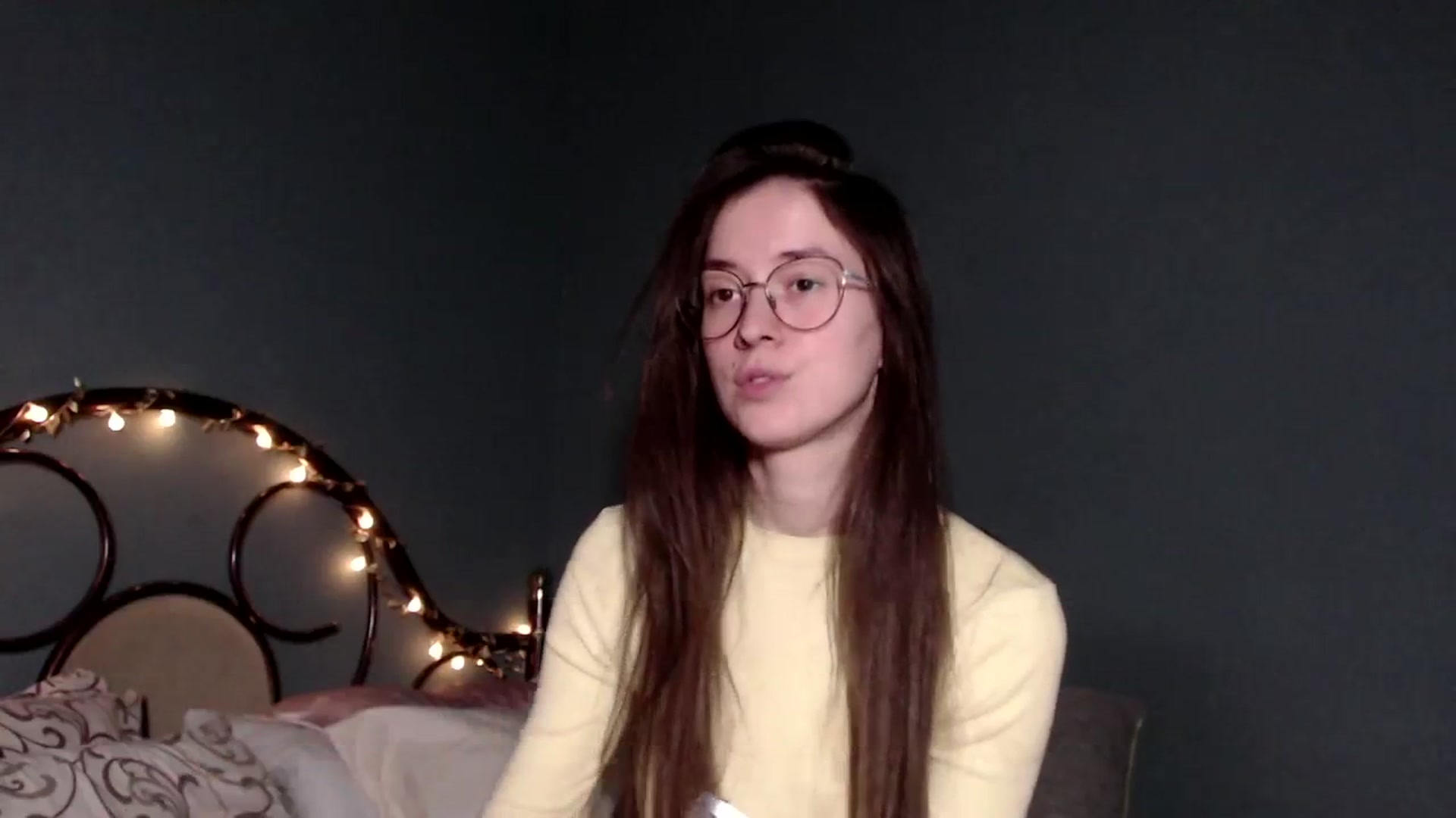 Gallery image thumbnail from Wow__kelly's myfreecams stream on, 12/22/2025, 17:04 image 10 of 20