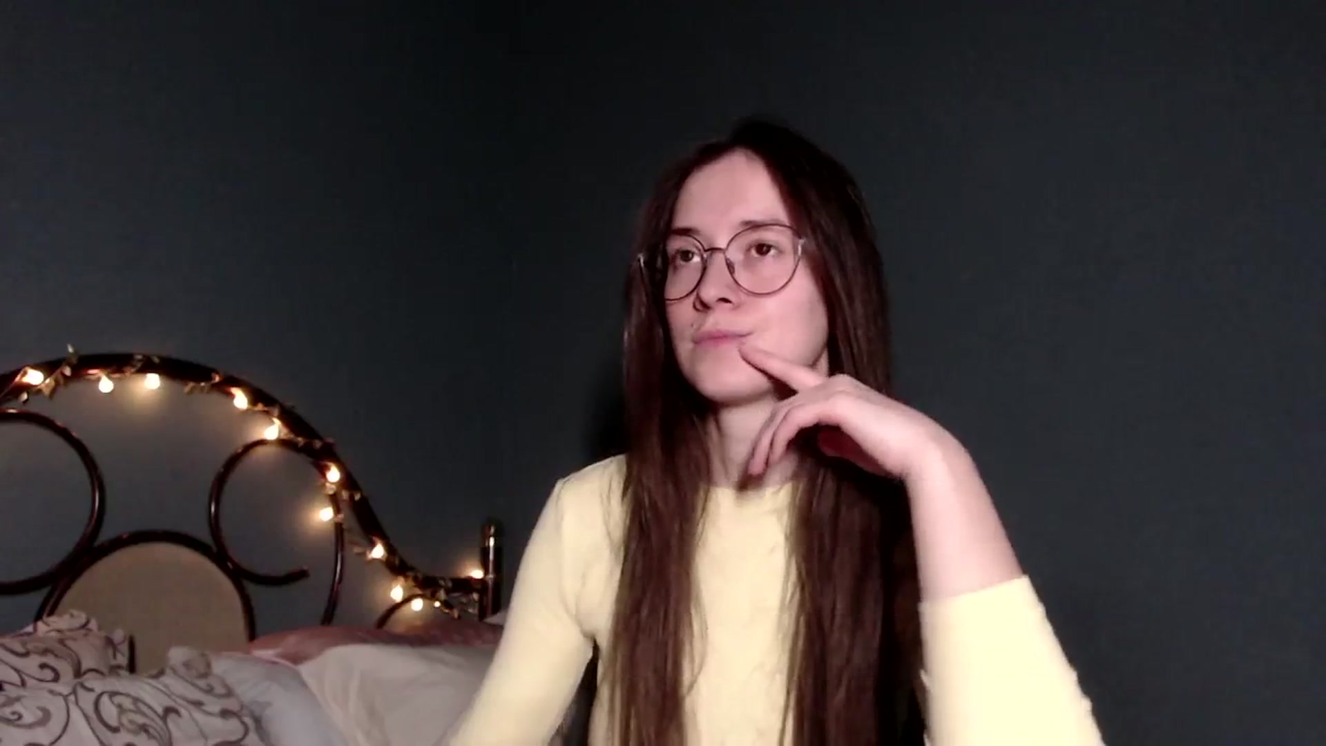 Gallery image thumbnail from Wow__kelly's myfreecams stream on, 12/22/2025, 17:04 image 7 of 20