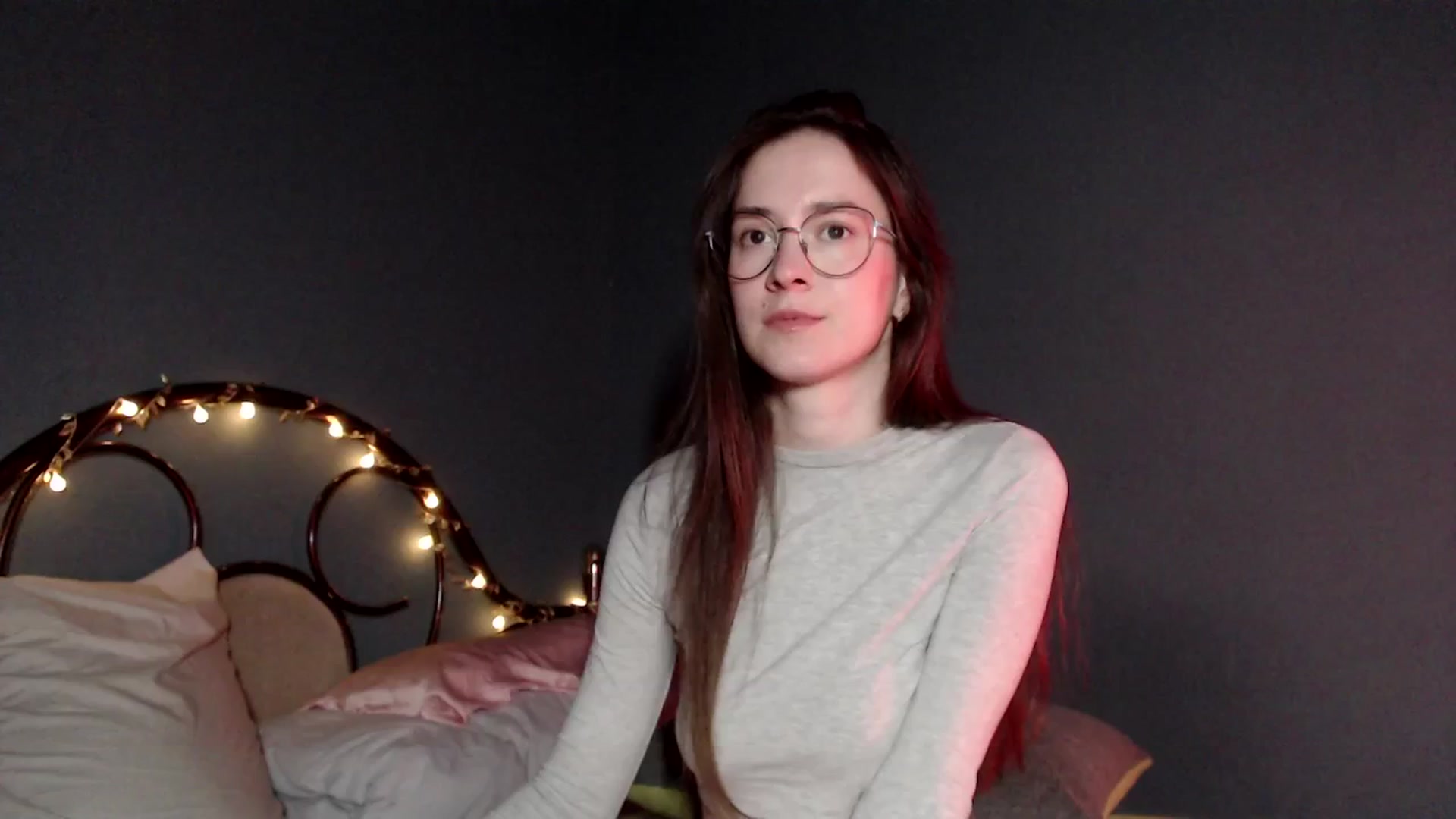 Gallery image thumbnail from Wow__kelly's myfreecams stream on, 12/24/2025, 16:02 image 1 of 20