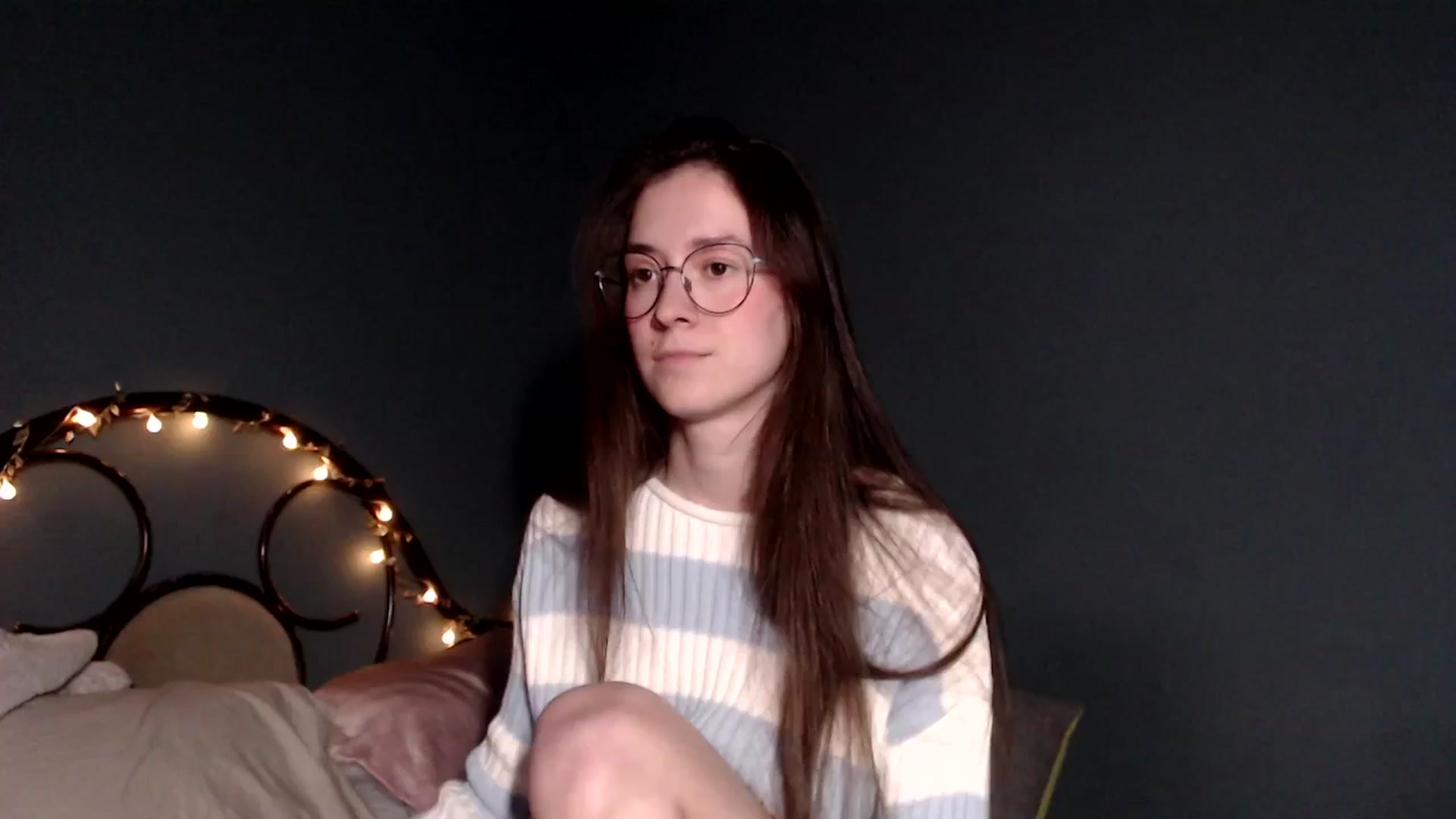 Gallery image thumbnail from Wow__kelly's myfreecams stream on, 12/28/2025, 16:17 image 16 of 20