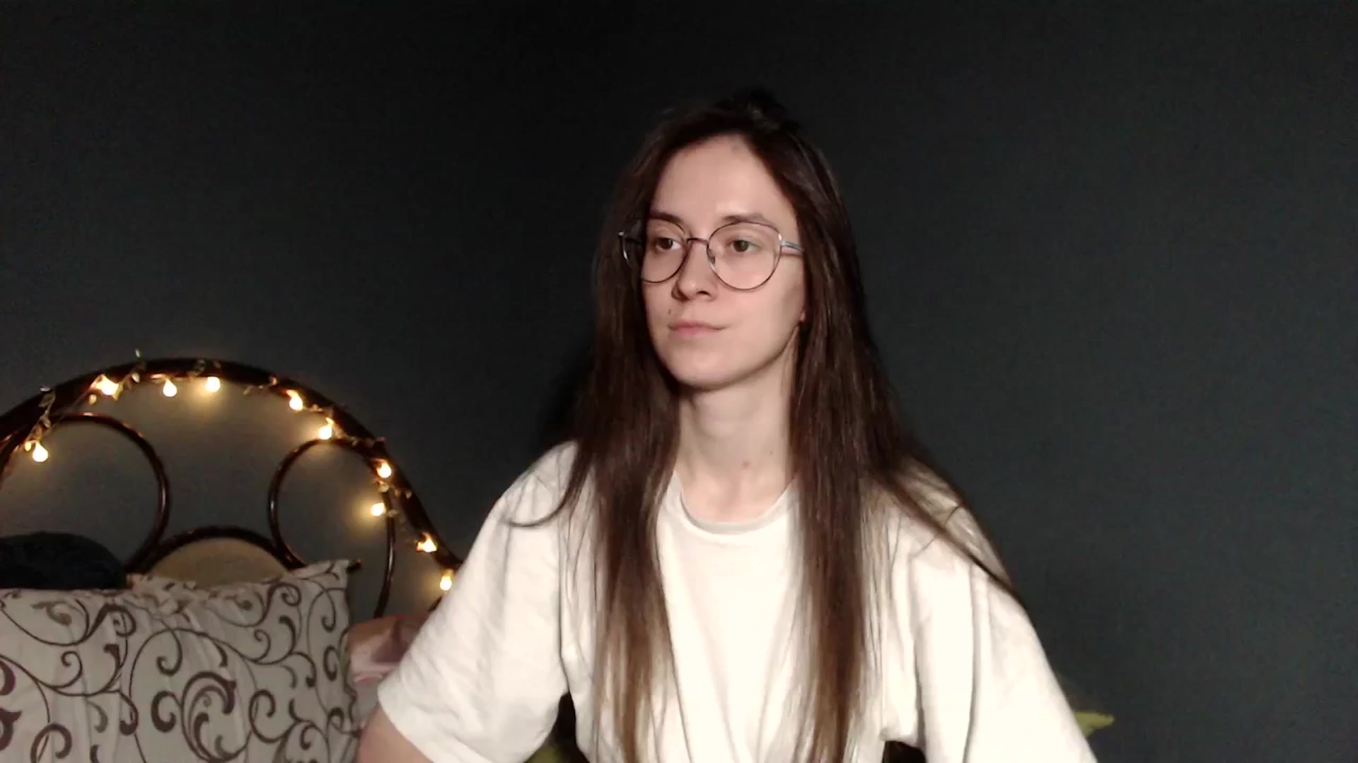 Gallery image thumbnail from Wow__kelly's myfreecams stream on, 12/29/2025, 16:36 image 5 of 20