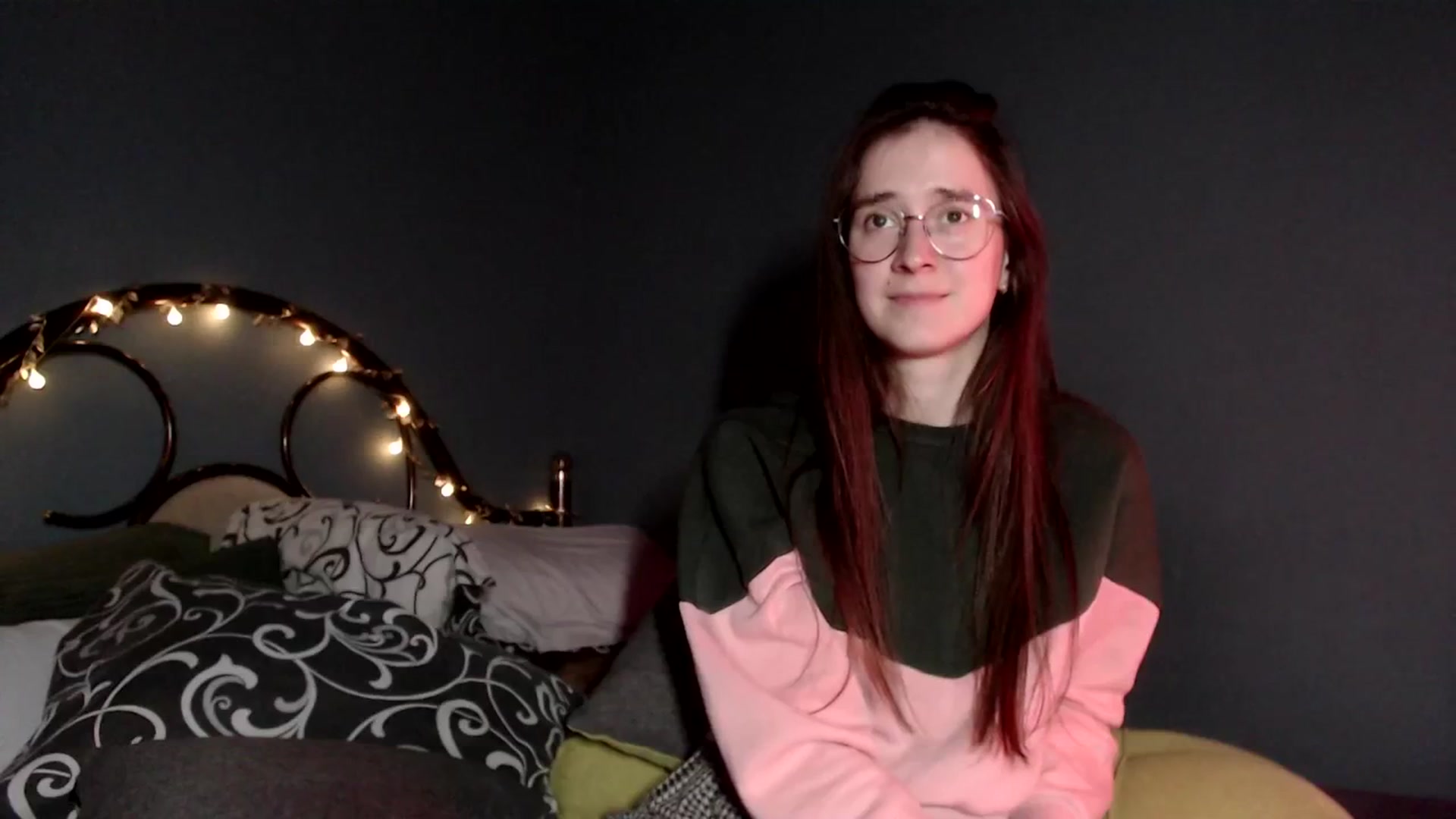 Gallery image thumbnail from Wow__kelly's myfreecams stream on, 01/04/2026, 17:22 image 11 of 20