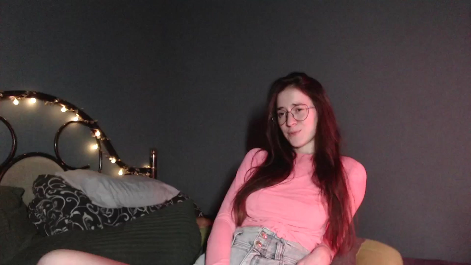 Gallery image thumbnail from Wow__kelly's myfreecams stream on, 01/05/2026, 17:48 image 12 of 20