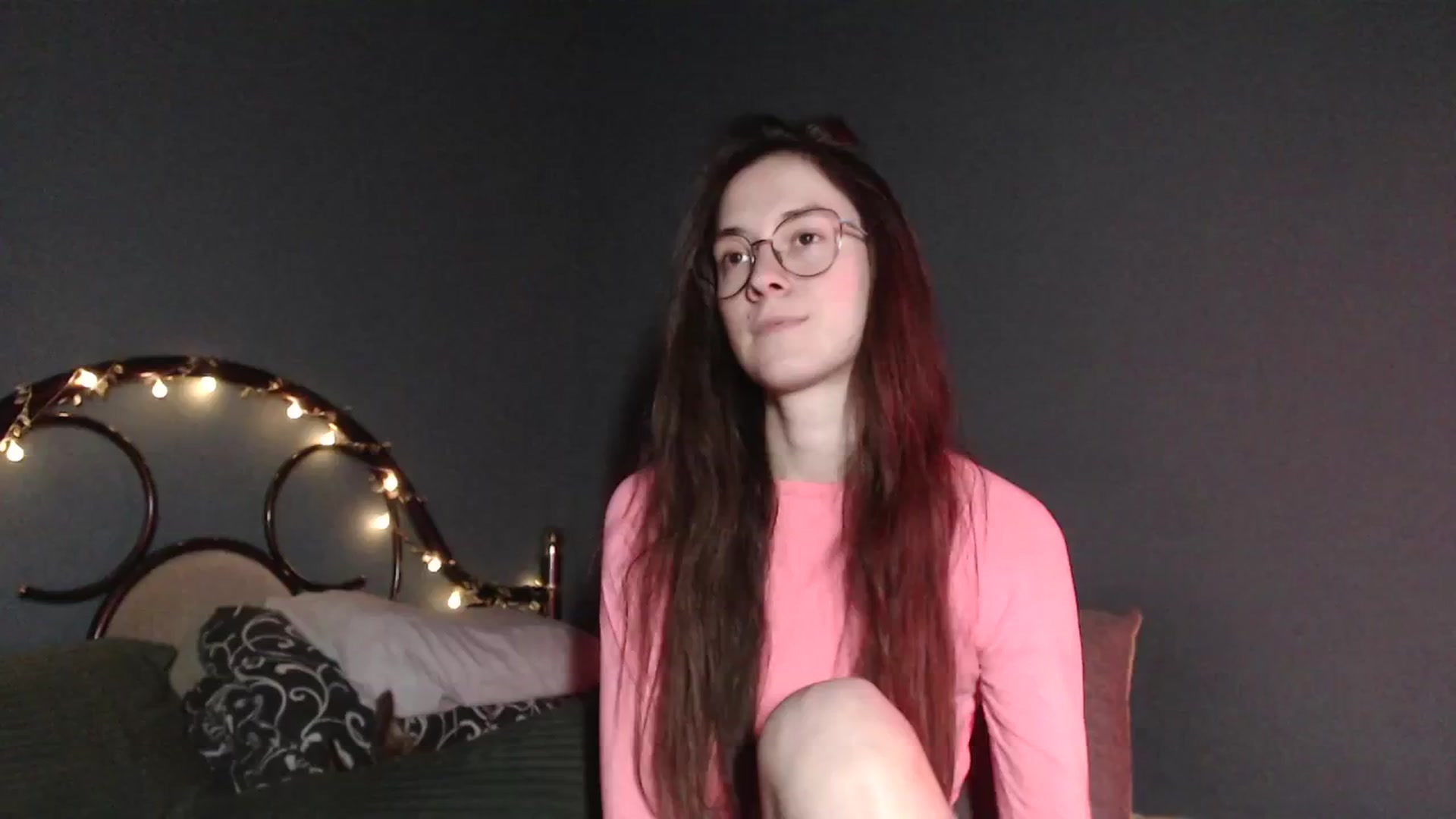 Gallery image thumbnail from Wow__kelly's myfreecams stream on, 01/05/2026, 17:48 image 6 of 20