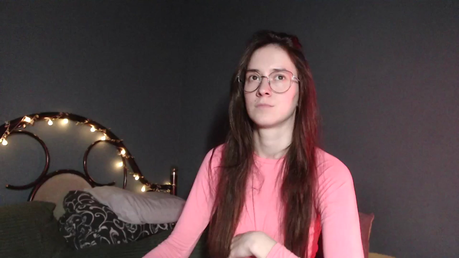 Gallery image thumbnail from Wow__kelly's myfreecams stream on, 01/05/2026, 17:48 image 10 of 20