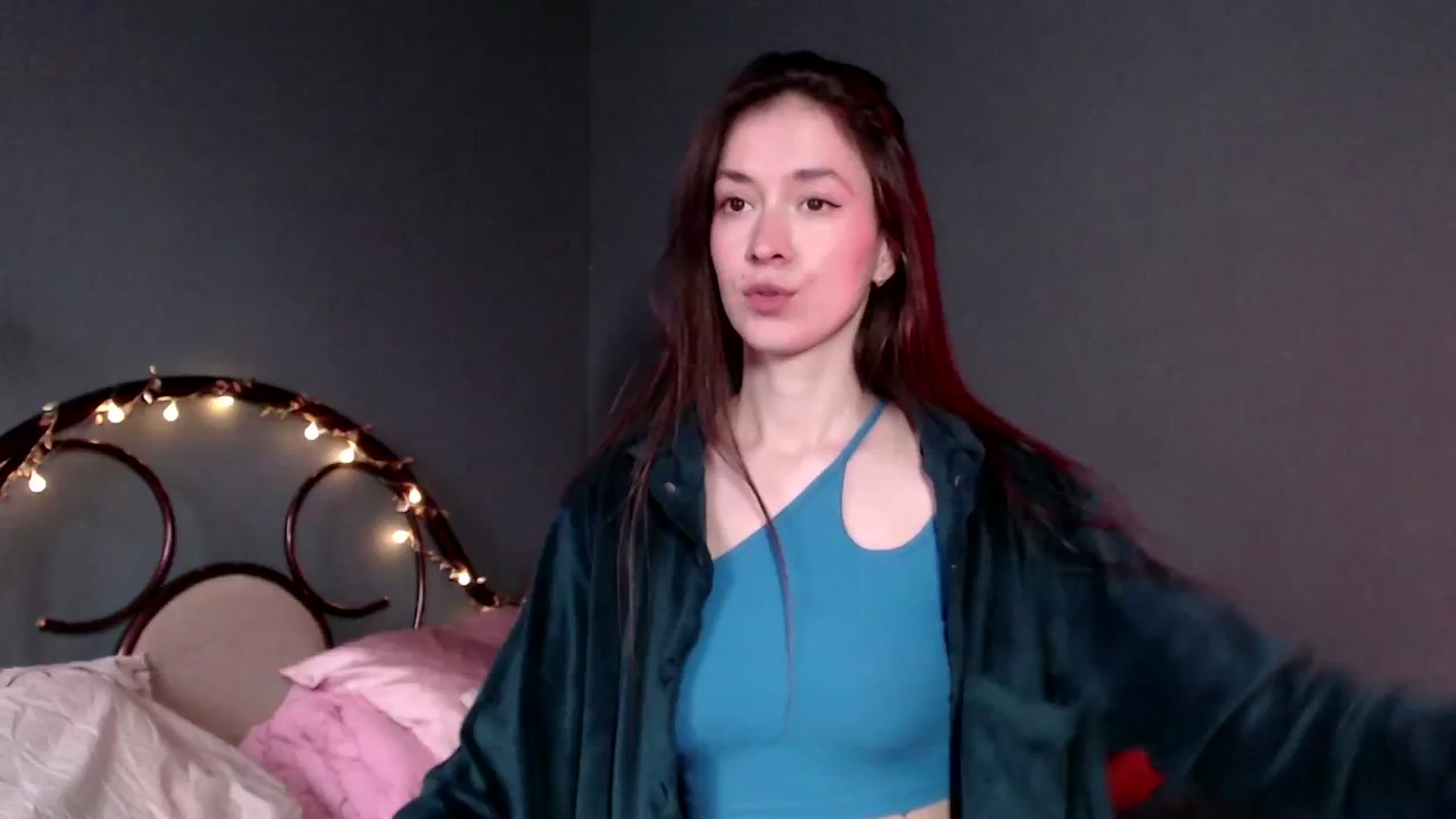 Gallery image thumbnail from Wow__kelly's myfreecams stream on, 02/08/2026, 11:50 image 13 of 20