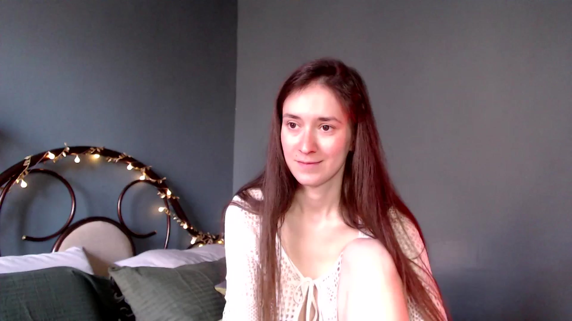 Gallery image thumbnail from Wow__kelly's myfreecams stream on, 03/28/2026, 13:27 image 17 of 20