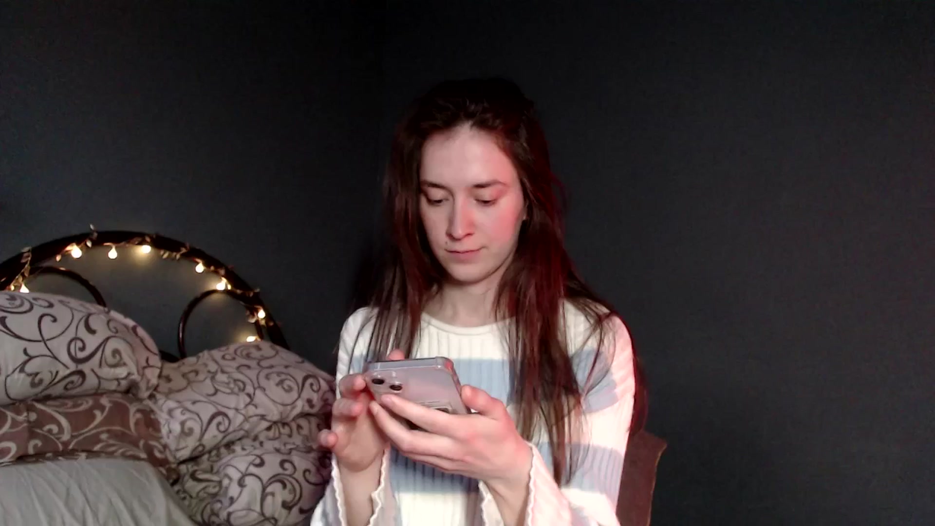 Gallery image thumbnail from Wow__kelly's myfreecams stream on, 04/05/2026, 16:17 image 18 of 20