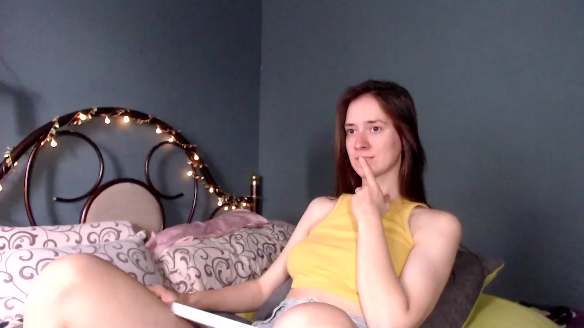 Gallery image thumbnail from Wow__kelly's myfreecams stream on, 08/05/2026, 15:26 image 4 of 20