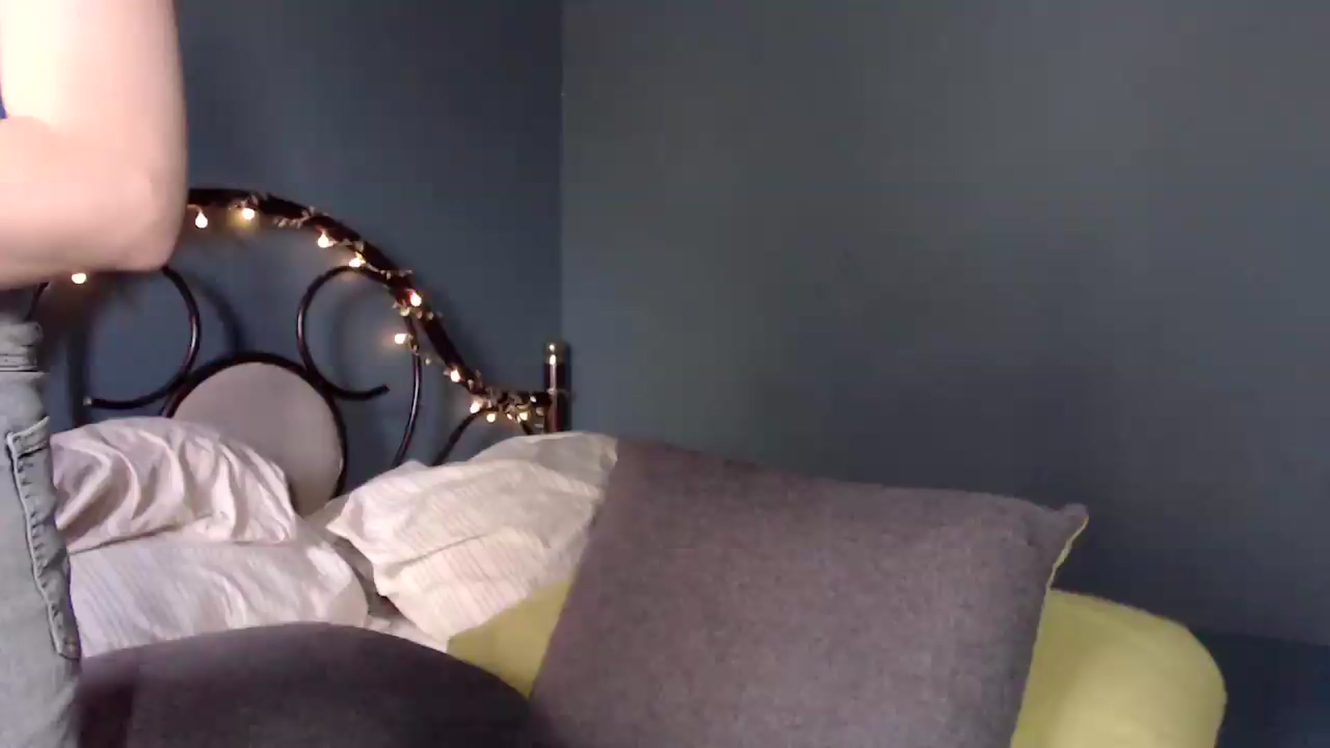 Gallery image thumbnail from Wow__kelly's myfreecams stream on, 08/31/2026, 15:41 image 13 of 20