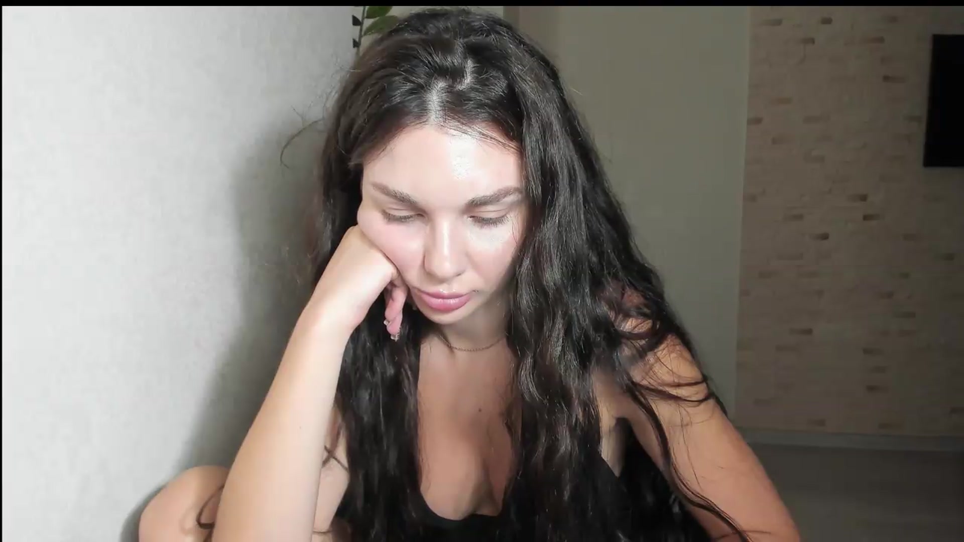 Gallery image thumbnail from Wyllowi's myfreecams stream on, 06/26/2026, 13:03 image 6 of 20