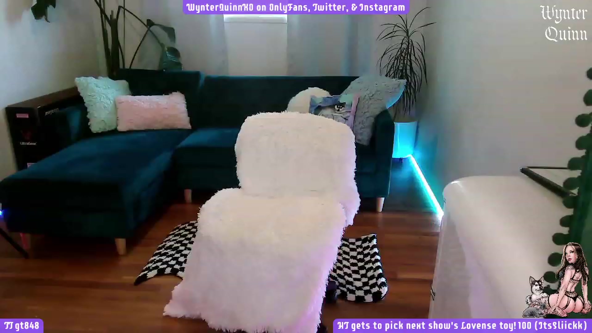 Gallery image thumbnail from WynterBDAY's myfreecams stream on, 07/12/2023, 24:06 image 15 of 20