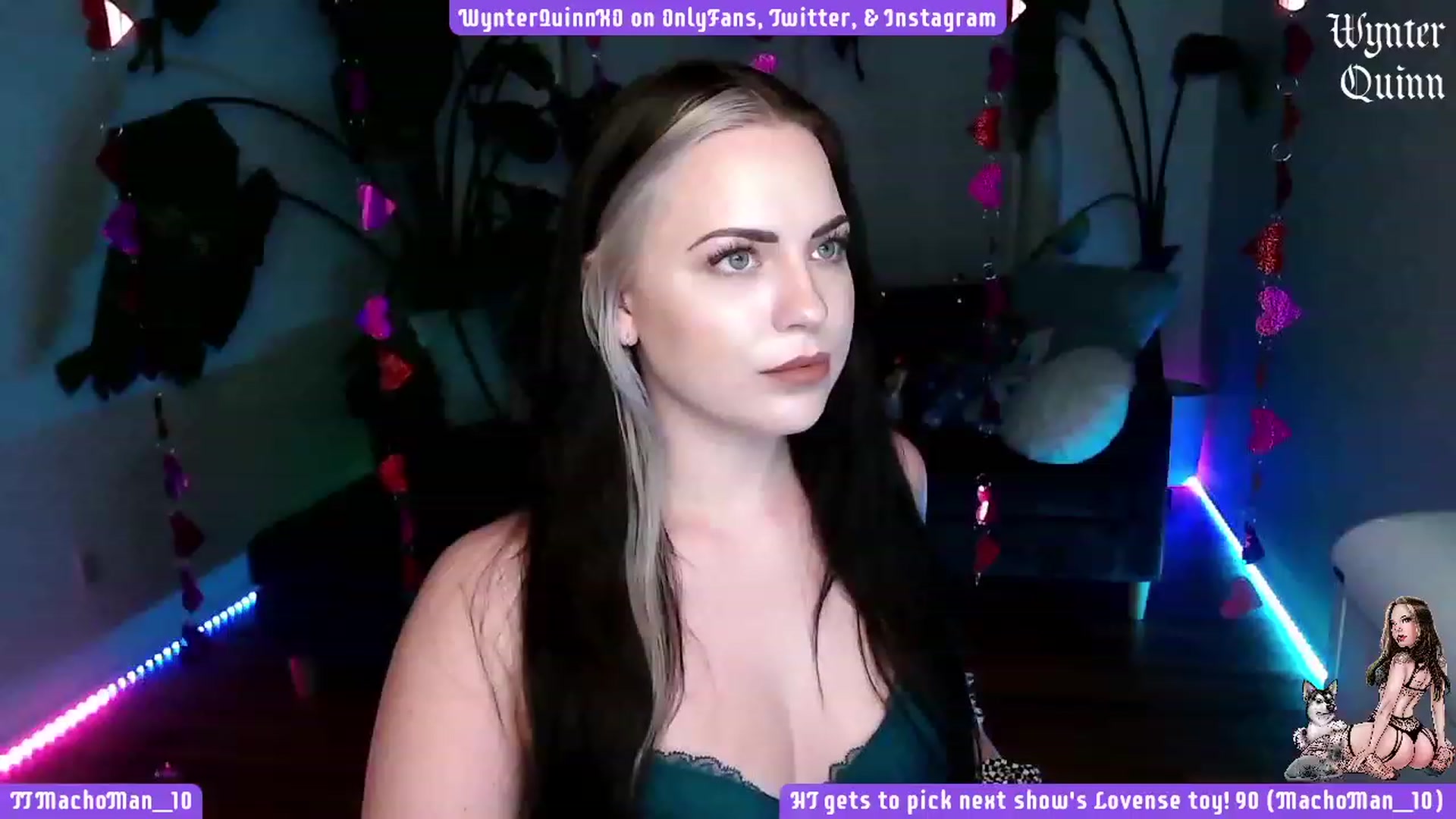 Gallery image thumbnail from WynterQuinnXO's myfreecams stream on, 01/13/2023, 03:17 image 10 of 20