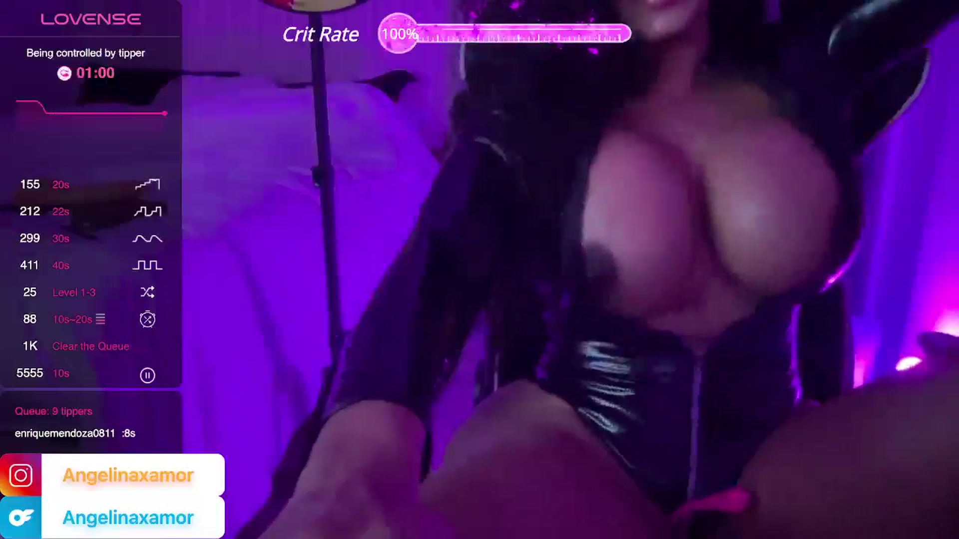 Gallery image thumbnail from XAngelina's myfreecams stream on, 04/18/2025, 24:26 image 14 of 20
