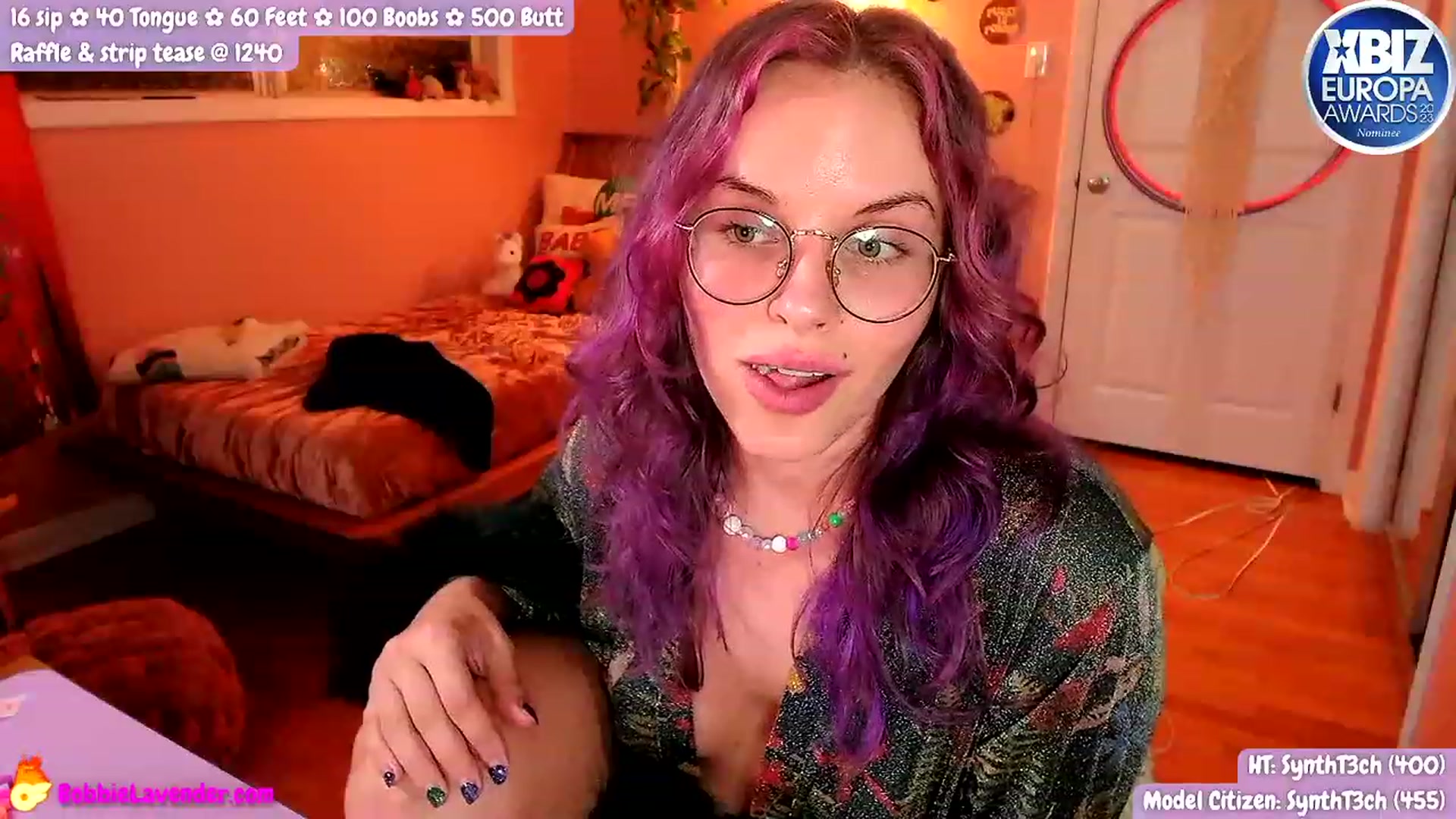 Gallery image thumbnail from XBobbiesWorld's myfreecams stream on, 08/11/2023, 03:08 image 18 of 20