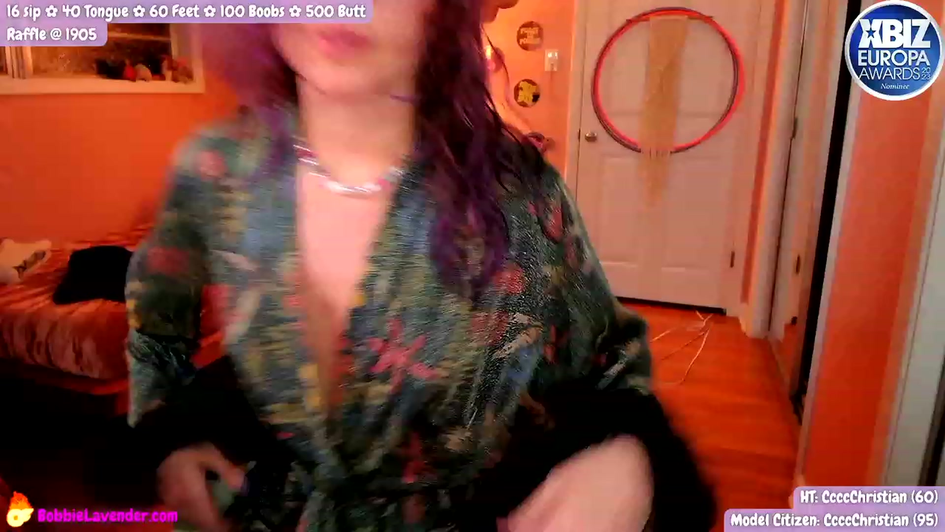 Gallery image thumbnail from XBobbiesWorld's myfreecams stream on, 08/11/2023, 03:08 image 2 of 20