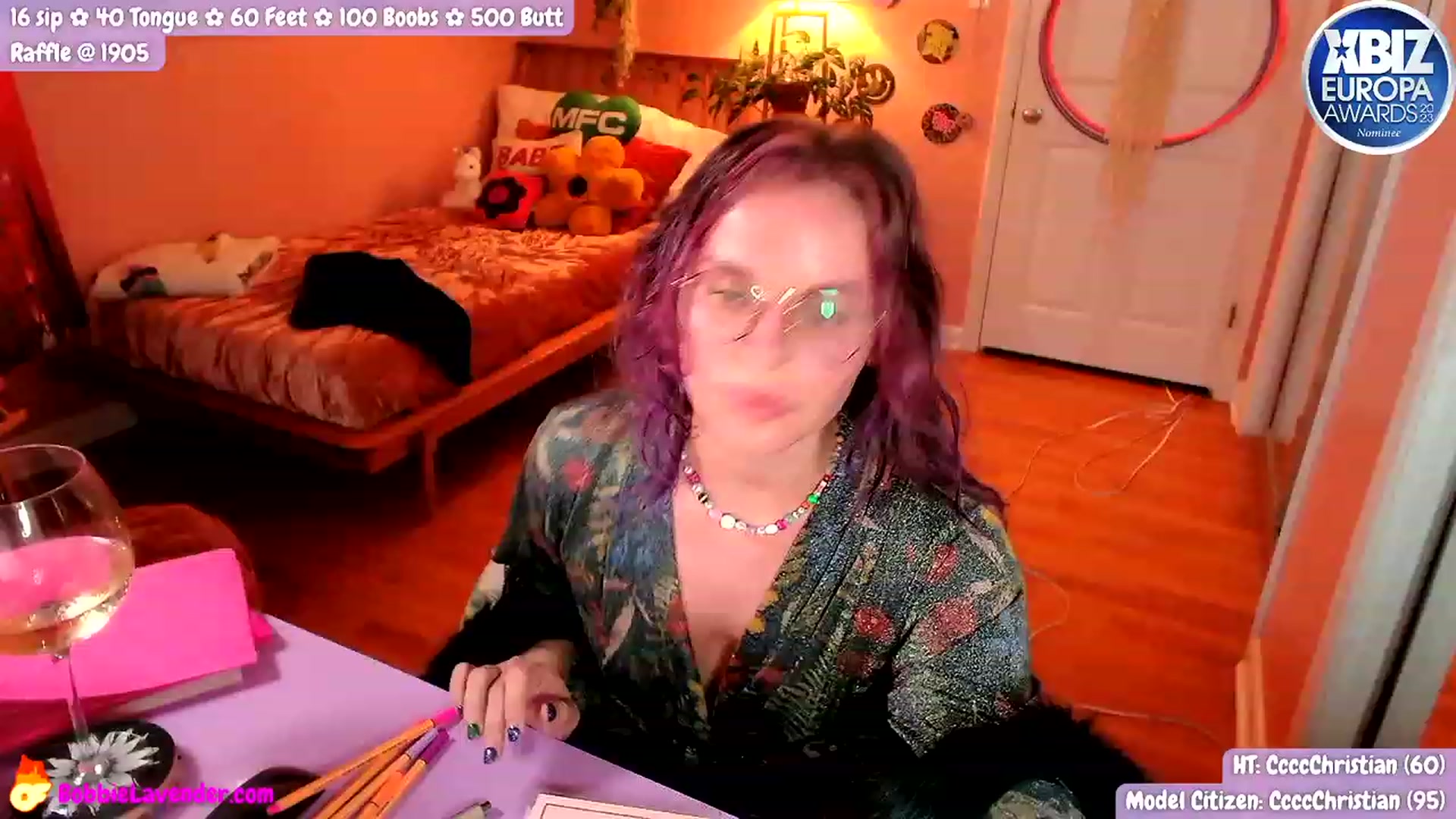 Gallery image thumbnail from XBobbiesWorld's myfreecams stream on, 08/11/2023, 03:08 image 1 of 20