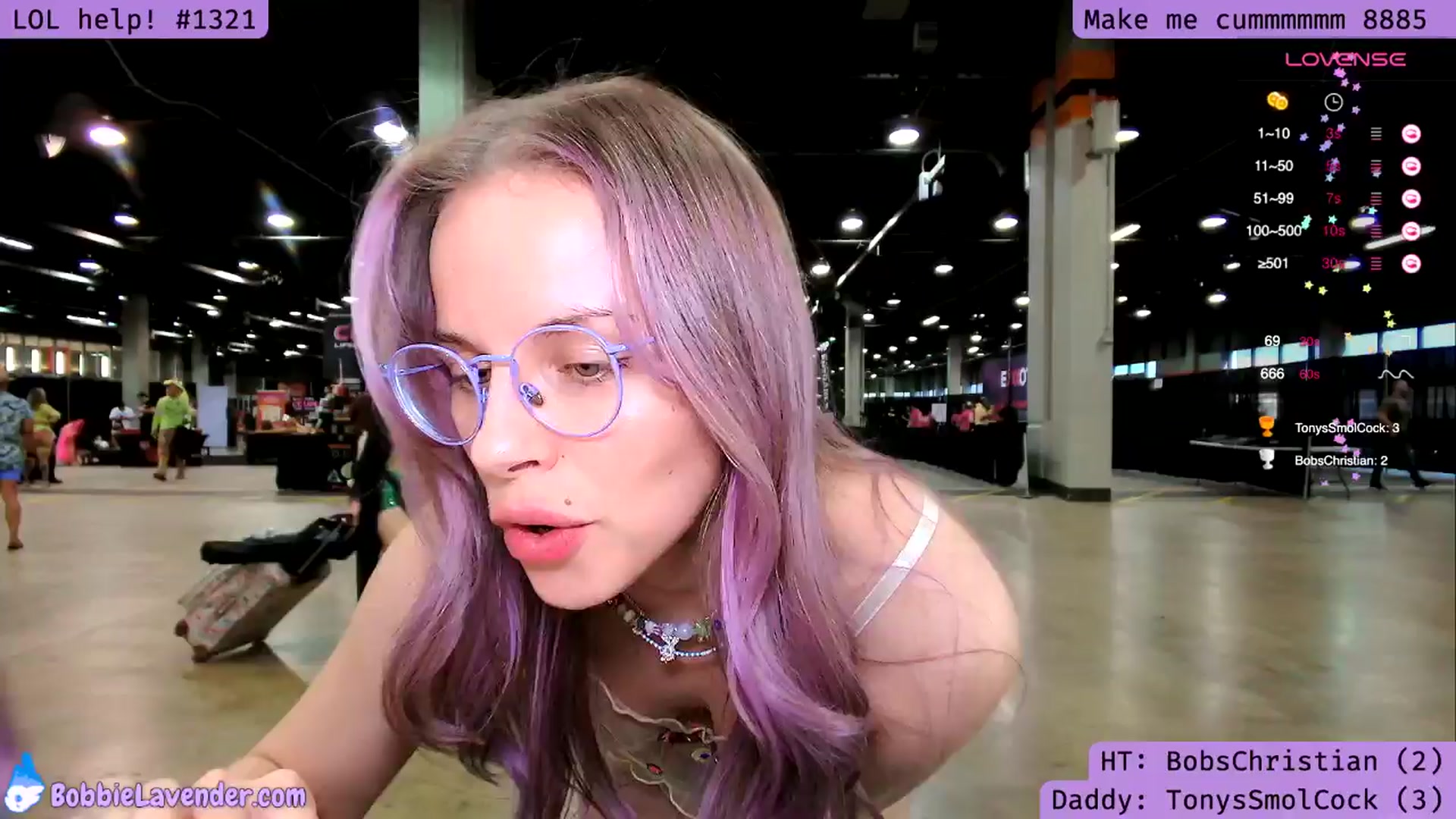 Gallery image thumbnail from XBobbiesWorld's myfreecams stream on, 04/14/2024, 21:19 image 3 of 20