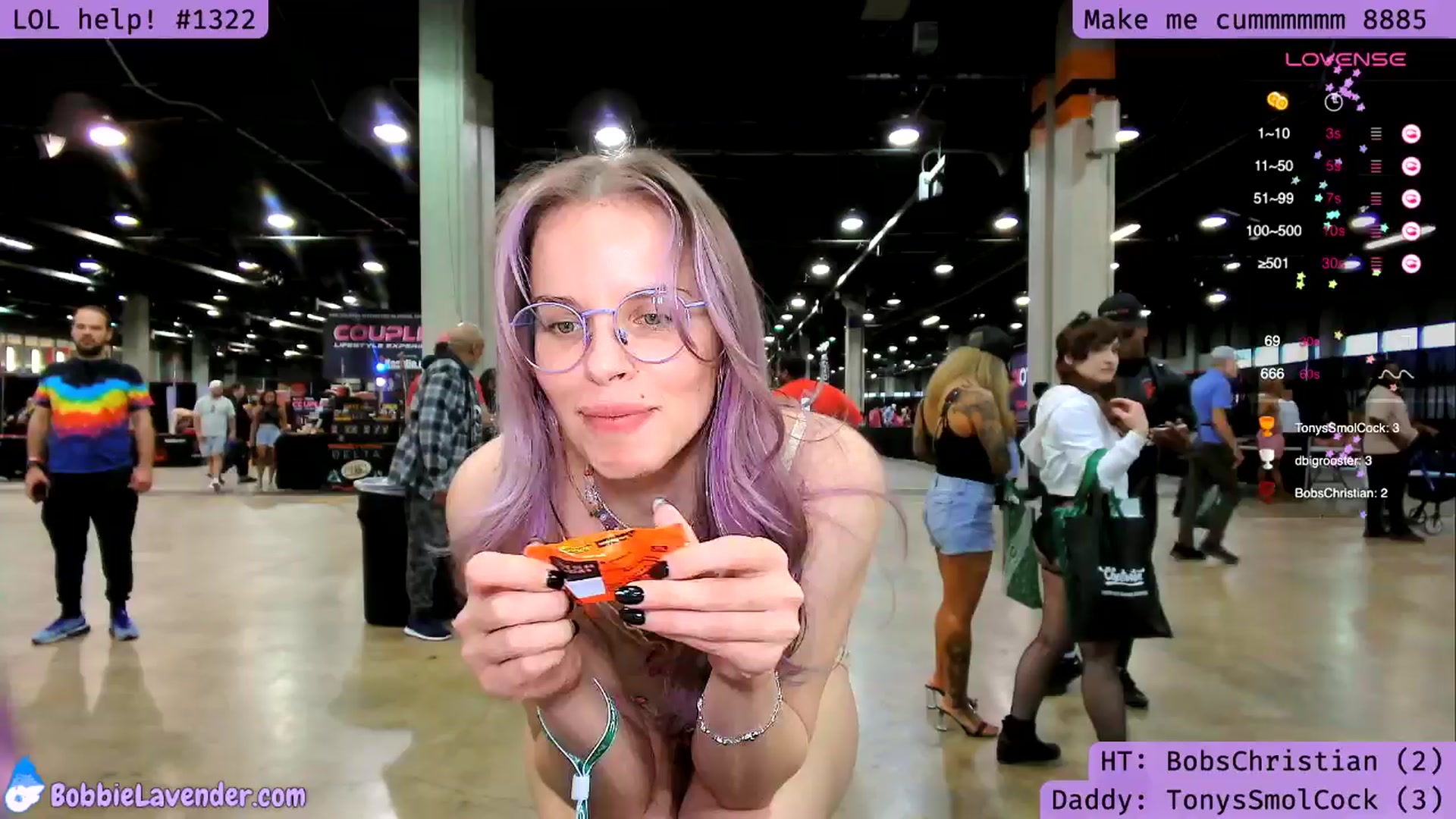Gallery image thumbnail from XBobbiesWorld's myfreecams stream on, 04/14/2024, 21:19 image 10 of 20