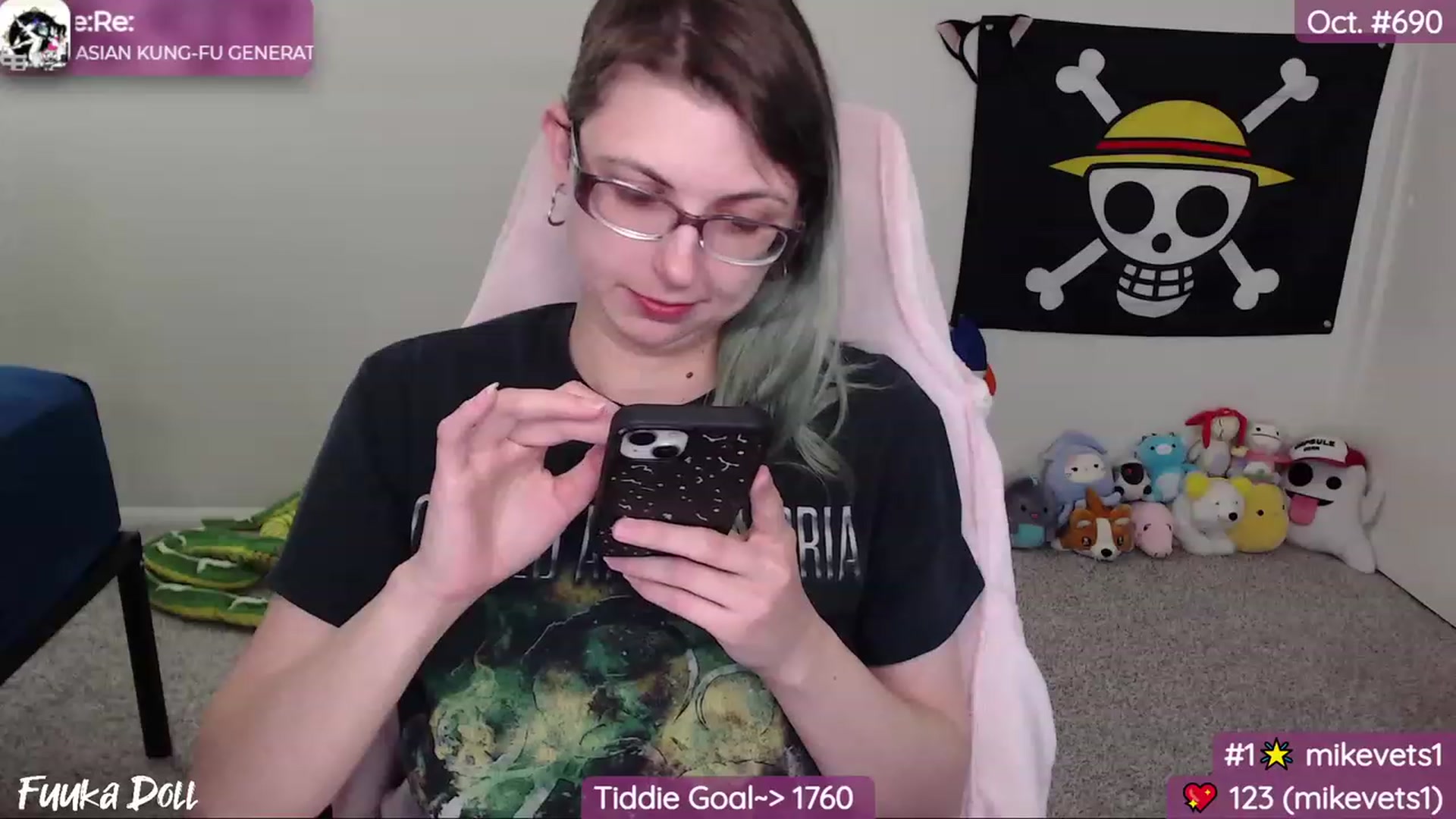 Gallery image thumbnail from XFuukaX's myfreecams stream on, 10/21/2023, 21:55 image 17 of 20
