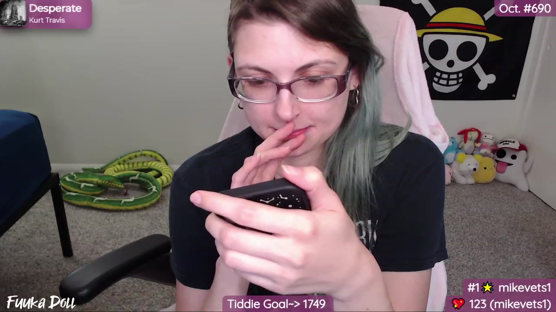 Gallery image thumbnail from XFuukaX's myfreecams stream on, 10/21/2023, 21:55 image 19 of 20