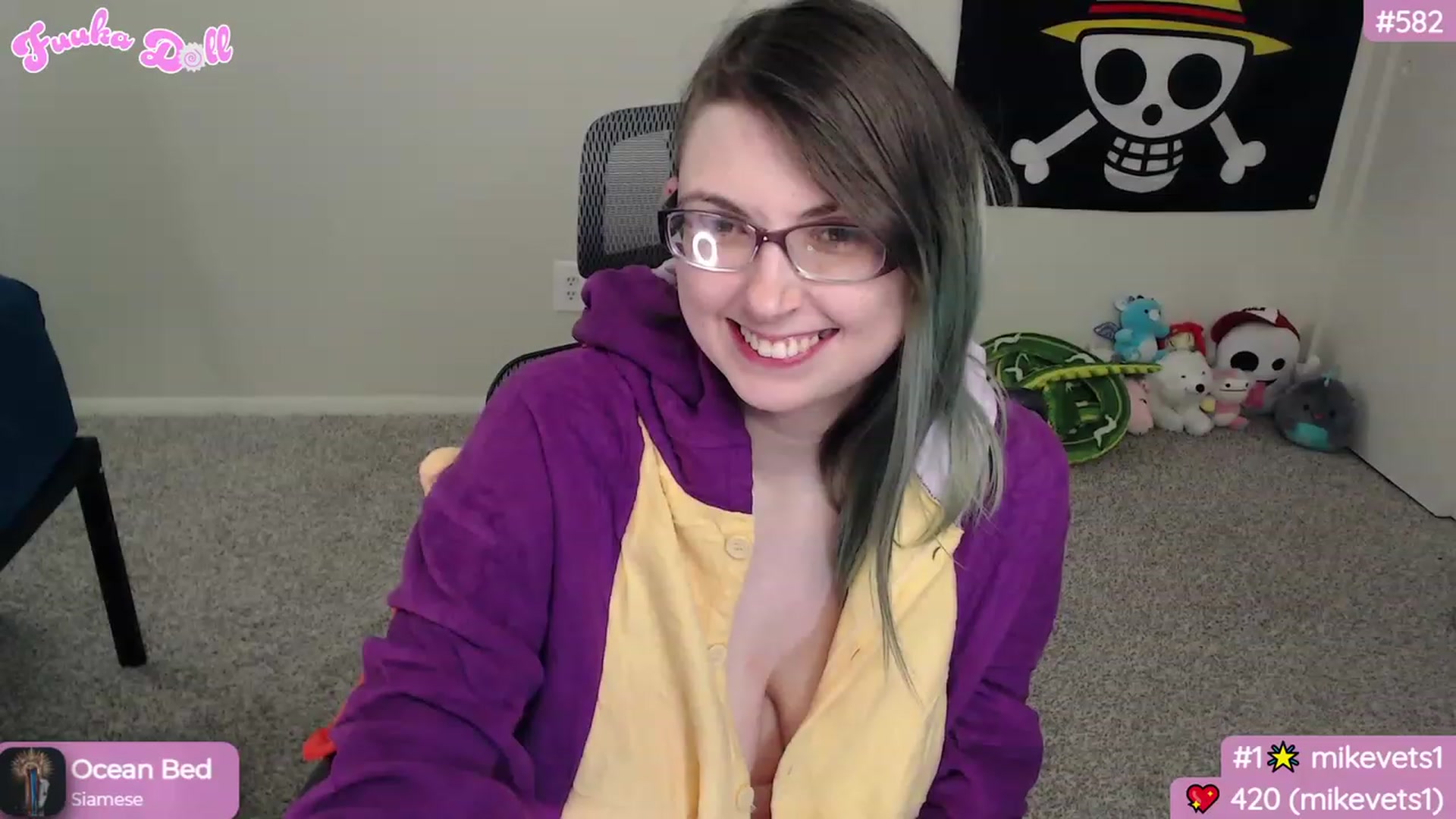 Gallery image thumbnail from XFuukaX's myfreecams stream on, 12/06/2023, 01:54 image 14 of 20