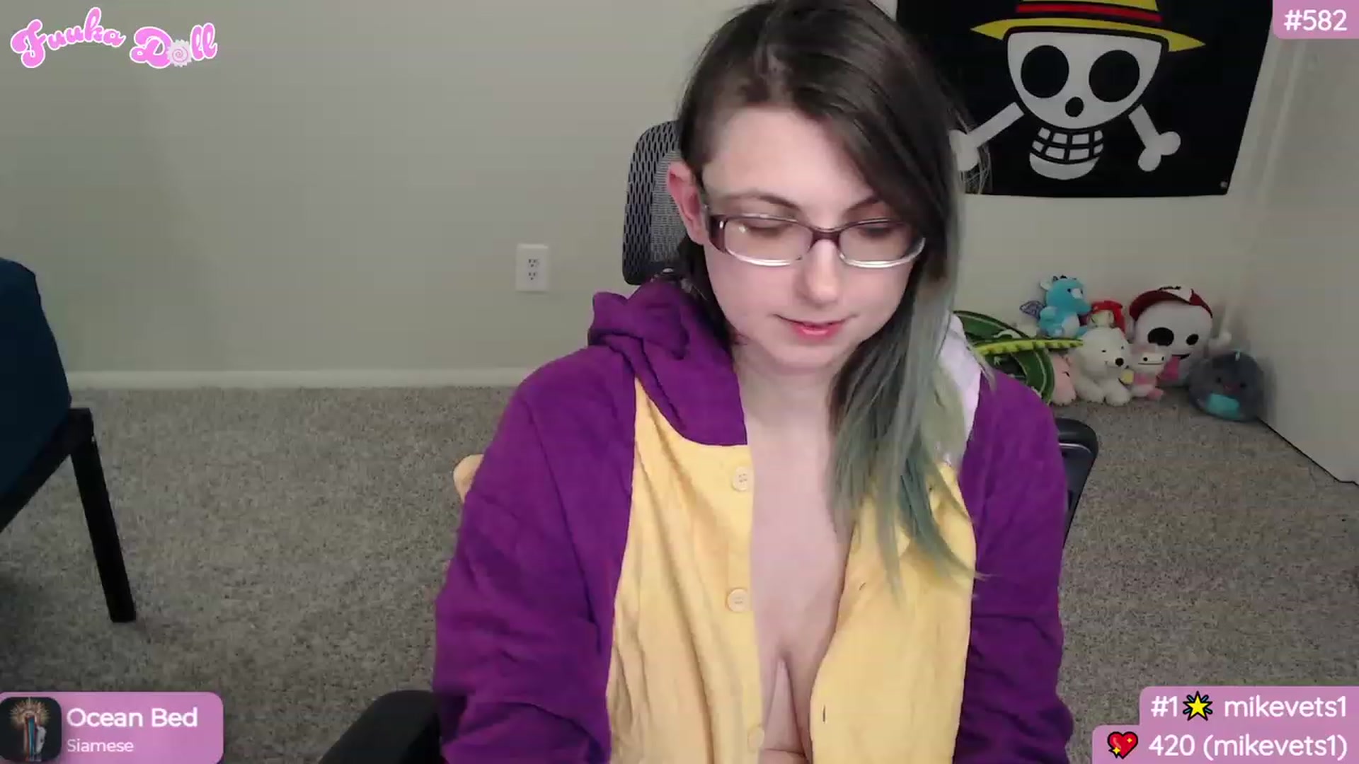 Gallery image thumbnail from XFuukaX's myfreecams stream on, 12/06/2023, 01:54 image 15 of 20