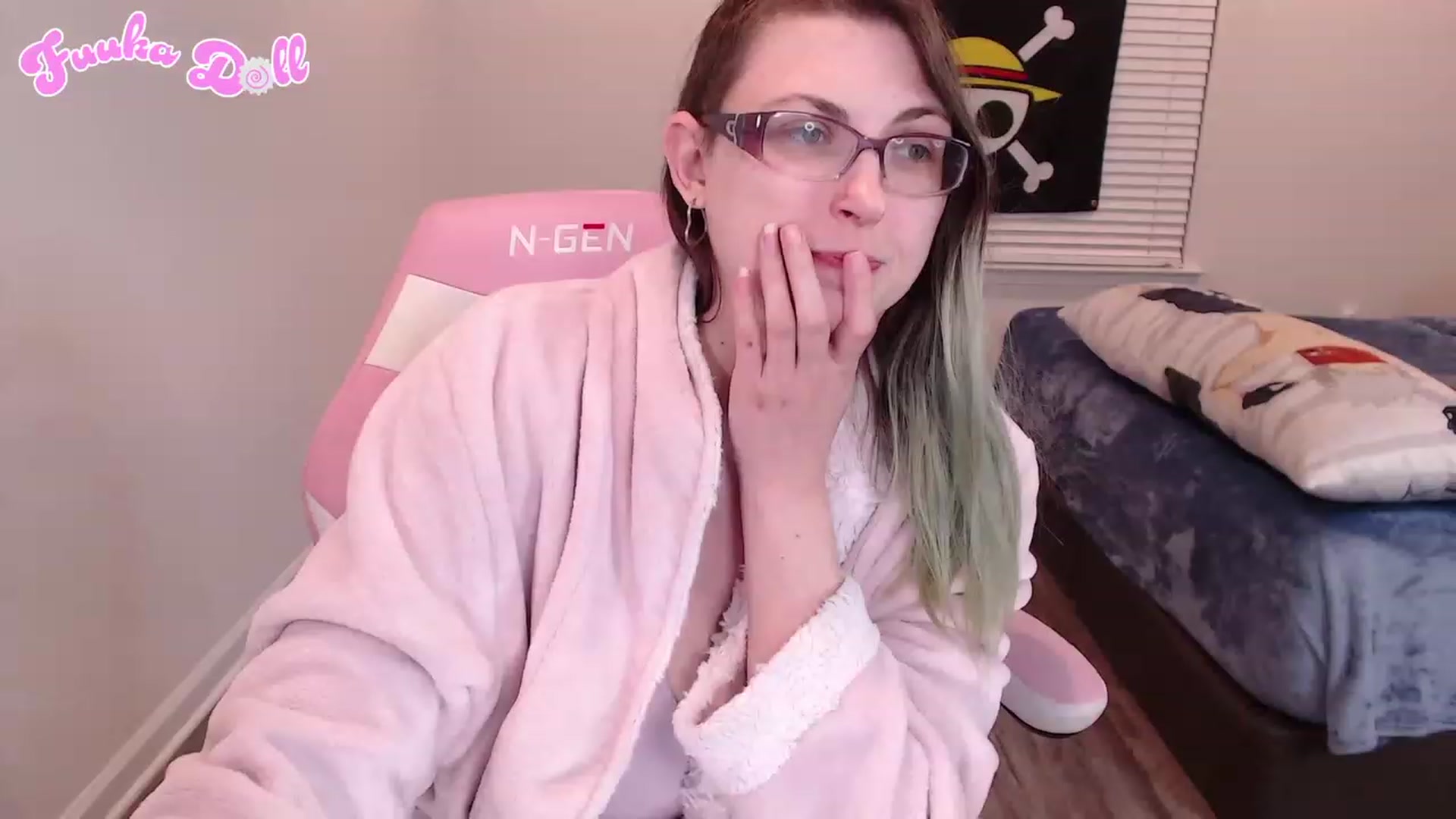 Gallery image thumbnail from XFuukaX's myfreecams stream on, 02/23/2024, 07:34 image 19 of 20