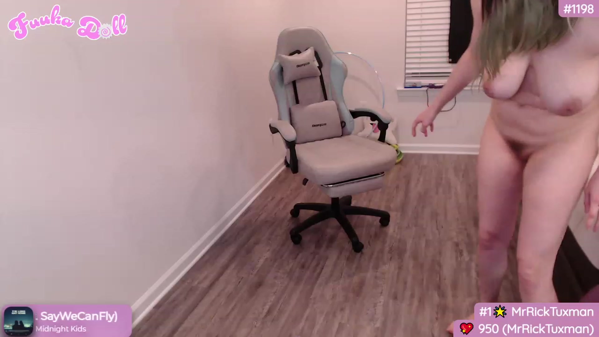 Gallery image thumbnail from XFuukaX's myfreecams stream on, 03/01/2024, 06:56 image 3 of 20