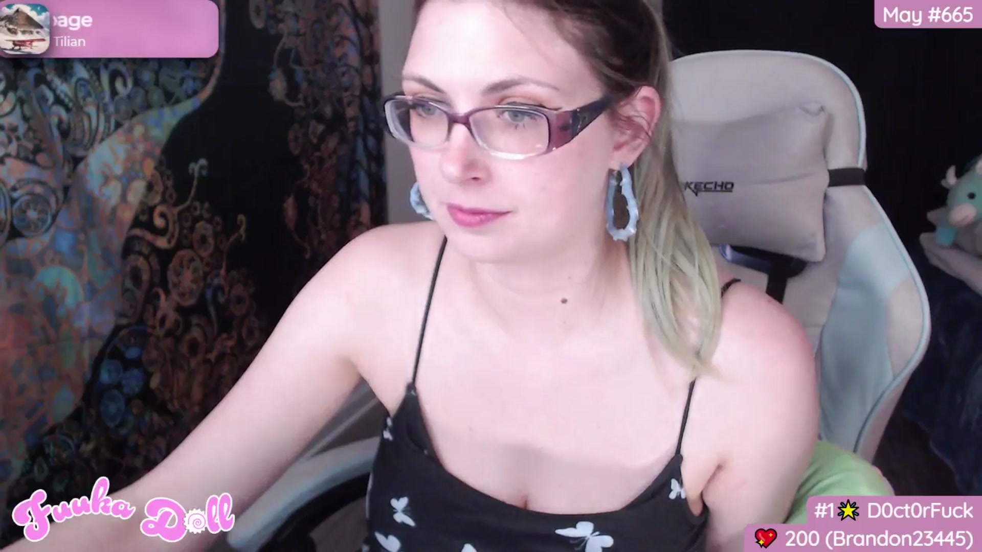 Gallery image thumbnail from XFuukaX's myfreecams stream on, 05/30/2024, 07:04 image 15 of 20