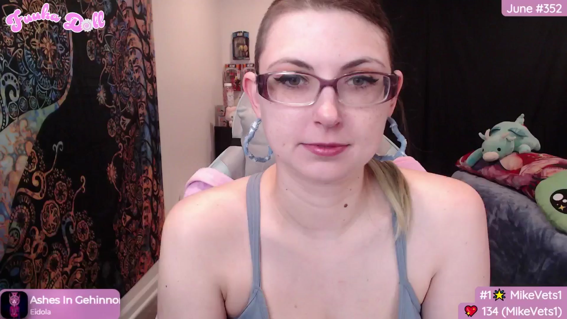 Gallery image thumbnail from XFuukaX's myfreecams stream on, 06/05/2024, 05:32 image 6 of 20