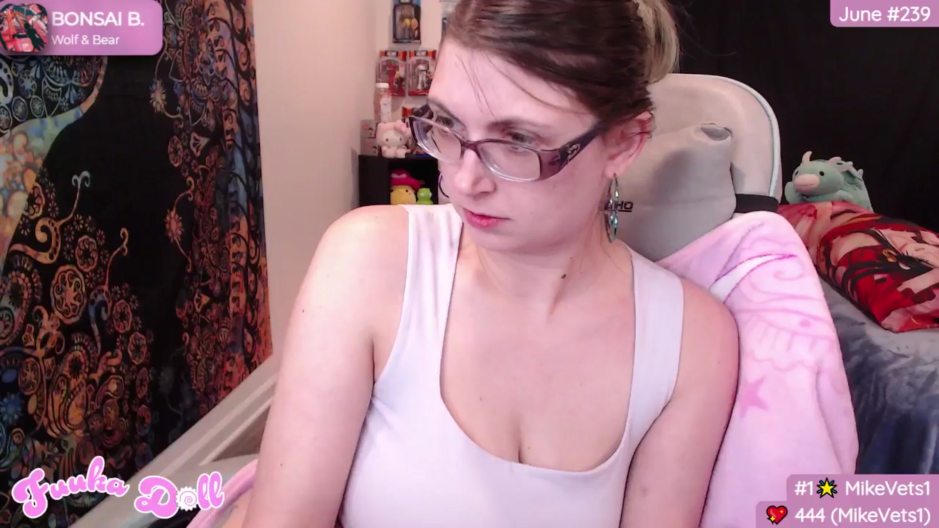 Gallery image thumbnail from XFuukaX's myfreecams stream on, 06/06/2024, 09:18 image 17 of 20