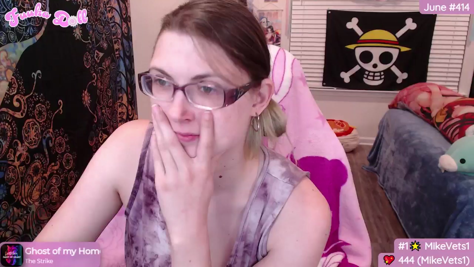 Gallery image thumbnail from XFuukaX's myfreecams stream on, 06/12/2024, 04:34 image 16 of 20