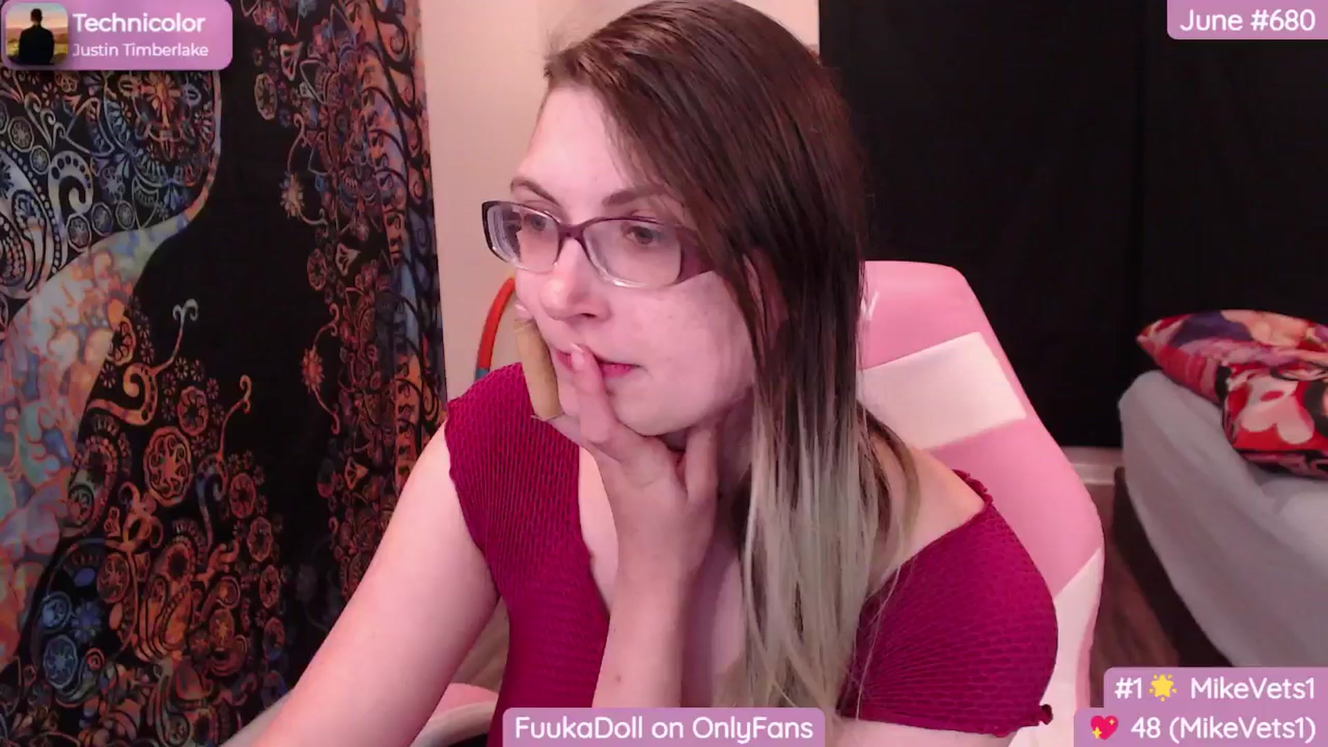 Gallery image thumbnail from XFuukaX's myfreecams stream on, 06/27/2024, 06:38 image 16 of 20