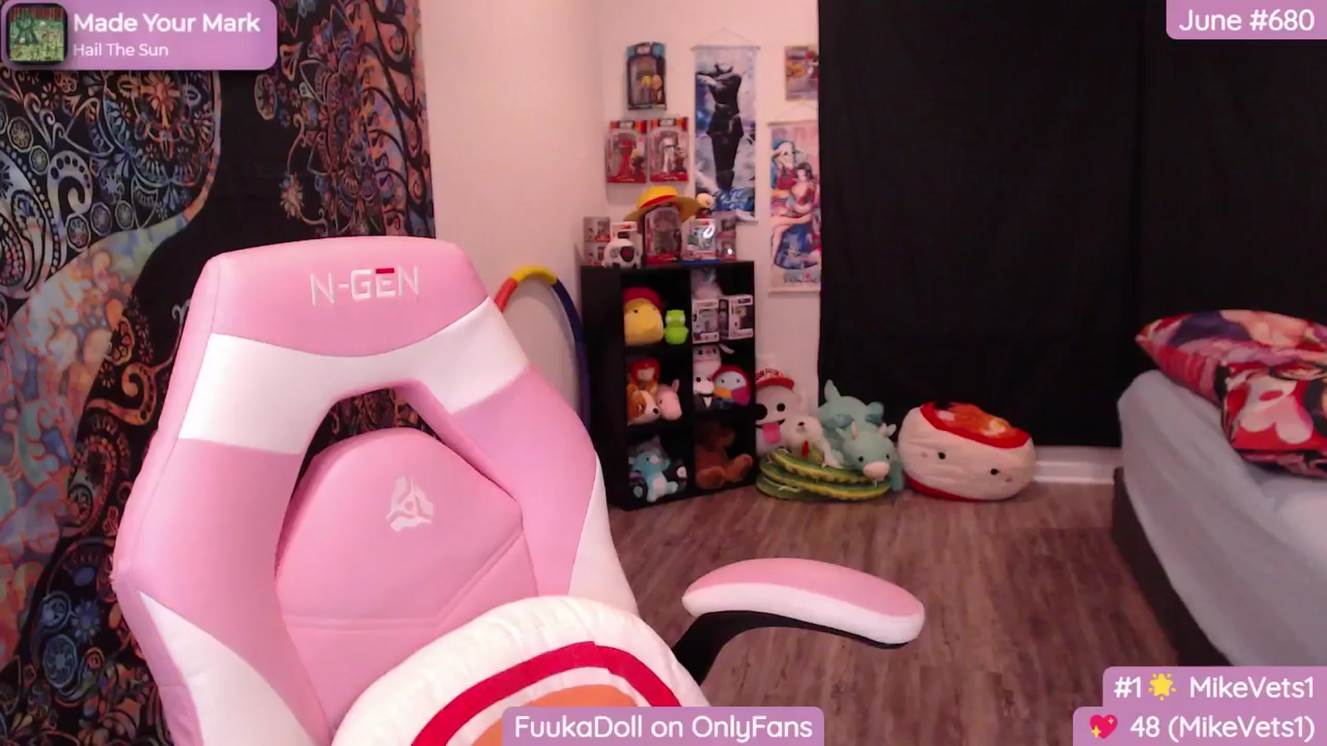 Gallery image thumbnail from XFuukaX's myfreecams stream on, 06/27/2024, 06:38 image 17 of 20