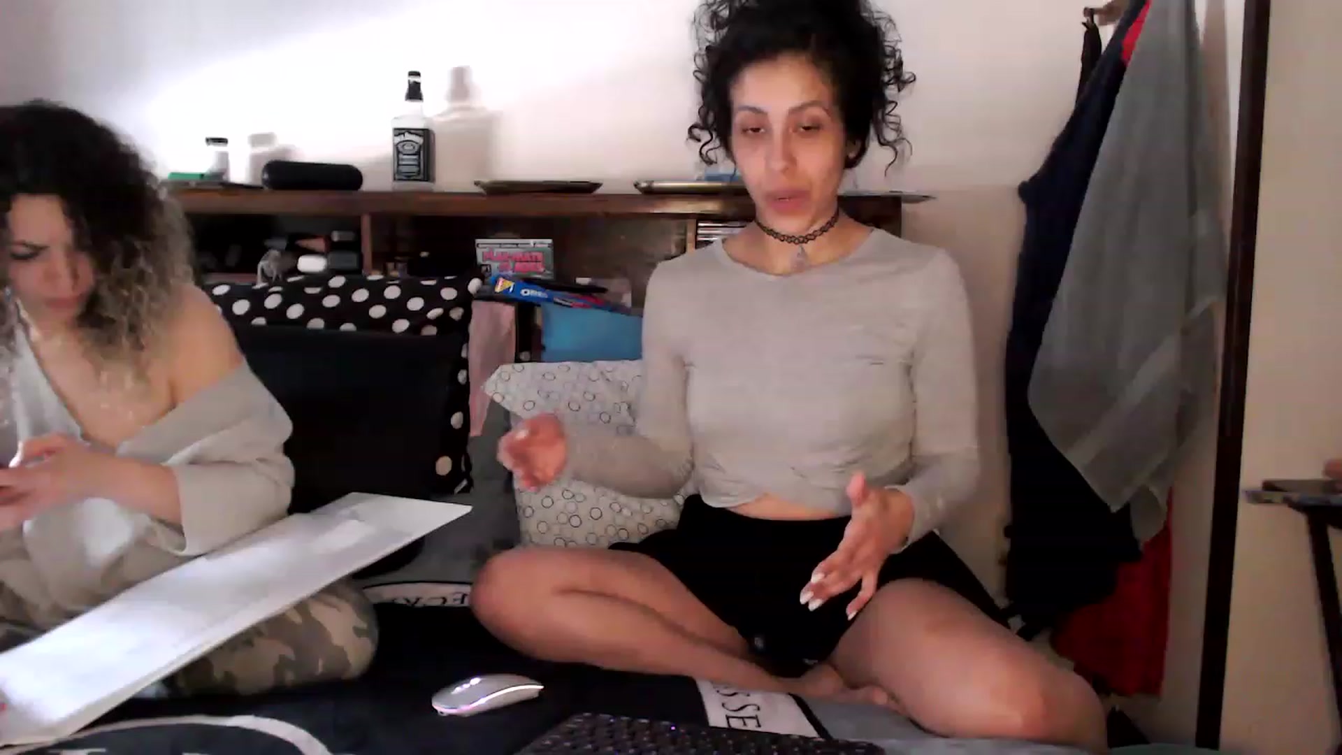 Gallery image thumbnail from XKushKittyX's myfreecams stream on, 02/18/2023, 20:33 image 4 of 20