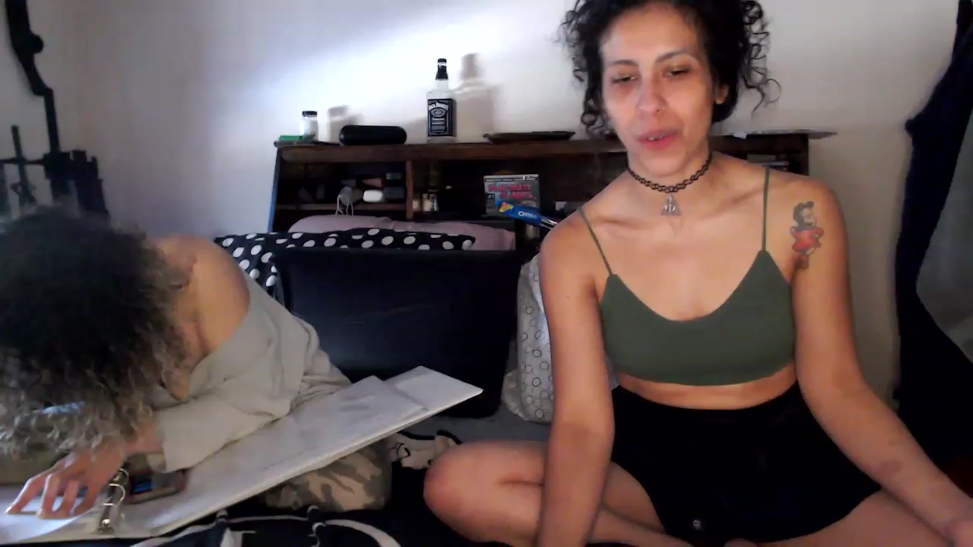 Gallery image thumbnail from XKushKittyX's myfreecams stream on, 02/18/2023, 20:33 image 18 of 20