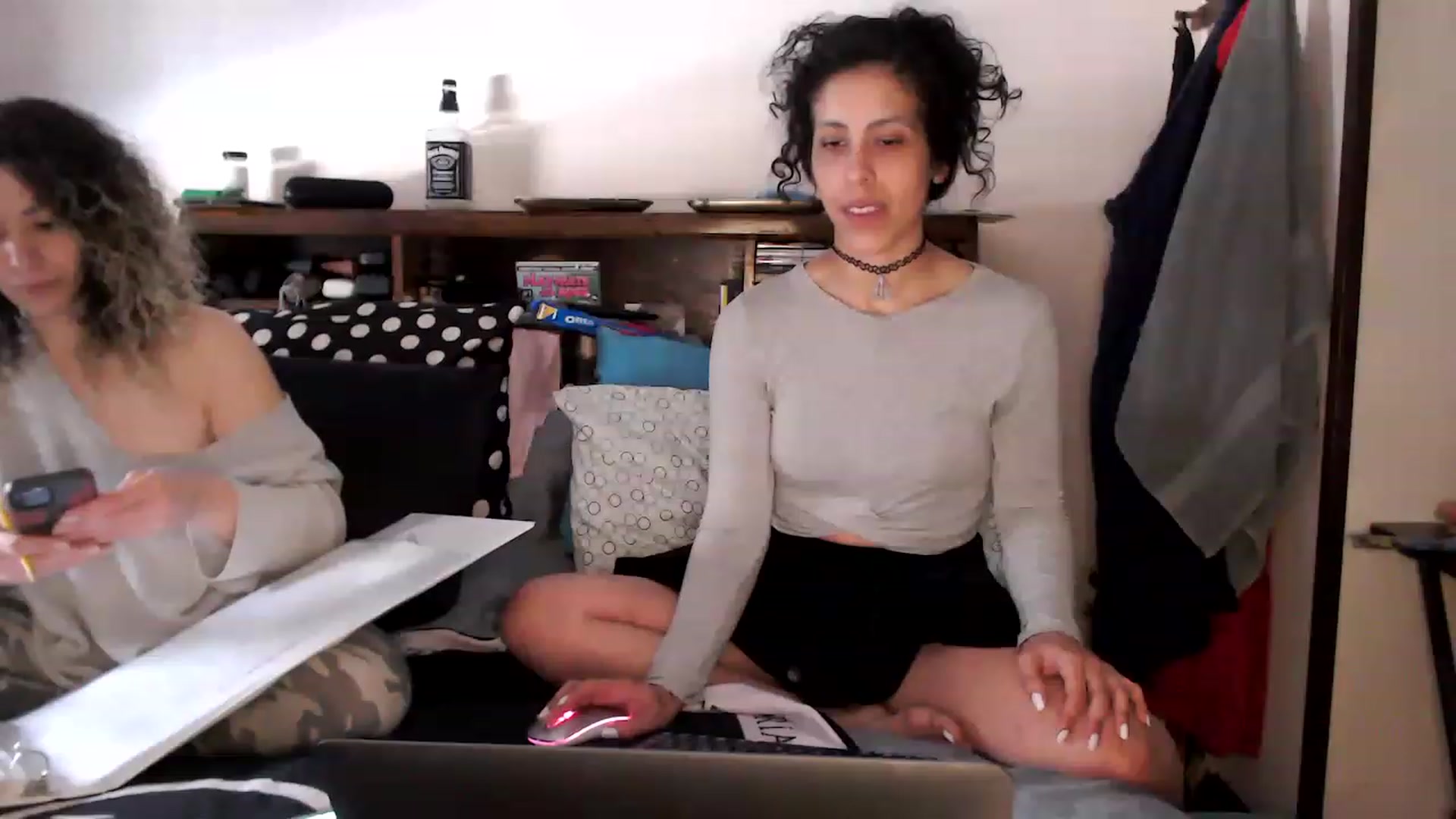 Gallery image thumbnail from XKushKittyX's myfreecams stream on, 02/18/2023, 20:33 image 3 of 20