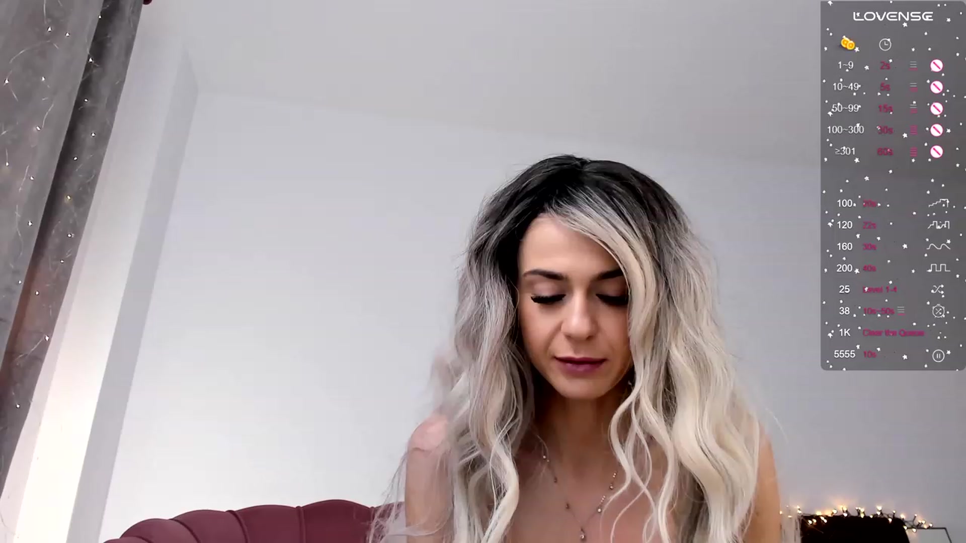 Gallery image thumbnail from XLorraine's myfreecams stream on, 12/30/2023, 14:13 image 8 of 20