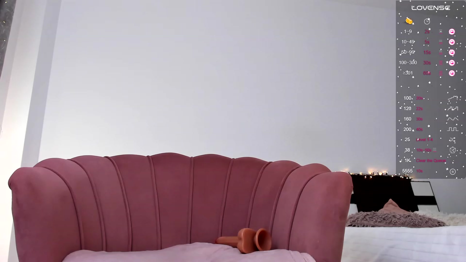 Gallery image thumbnail from XLorraine's myfreecams stream on, 01/02/2024, 06:53 image 2 of 20