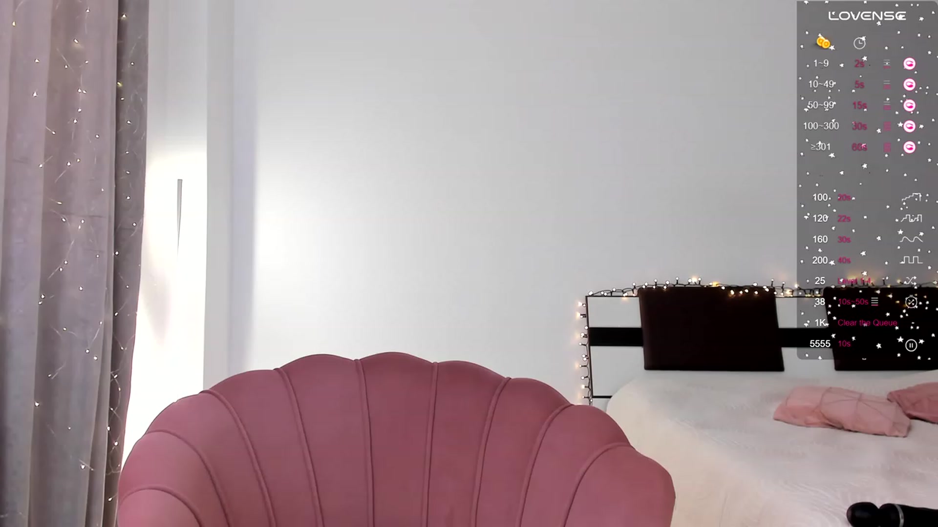 Gallery image thumbnail from XLorraine's myfreecams stream on, 01/13/2024, 13:03 image 10 of 20