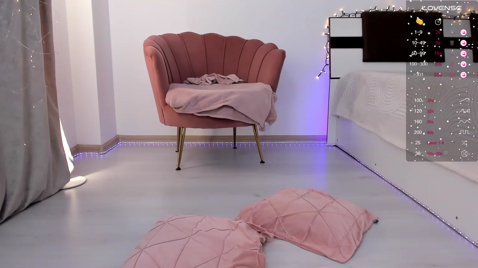 Gallery image thumbnail from XLorraine's myfreecams stream on, 01/29/2024, 15:57 image 11 of 20