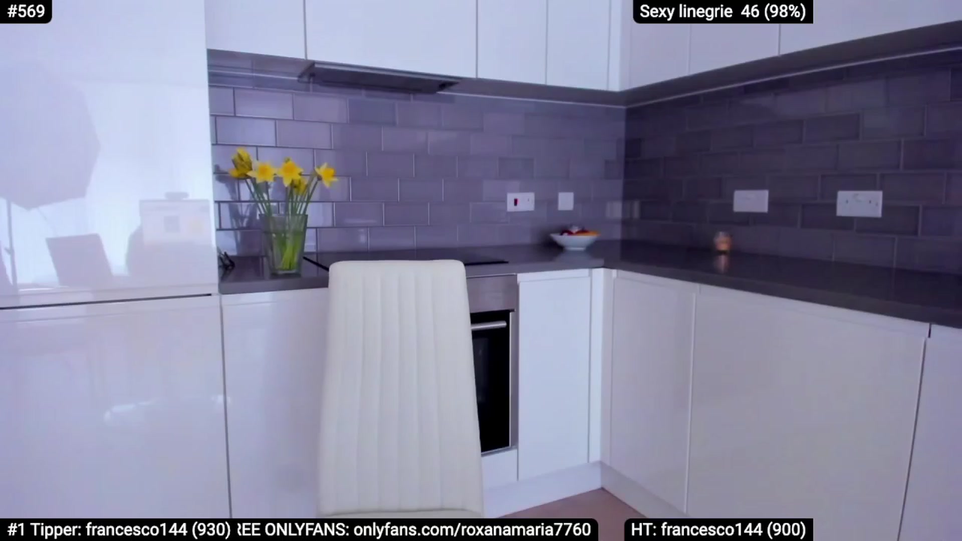 Gallery image thumbnail from XMirrabbellaX's myfreecams stream on, 03/23/2023, 14:47 image 18 of 20