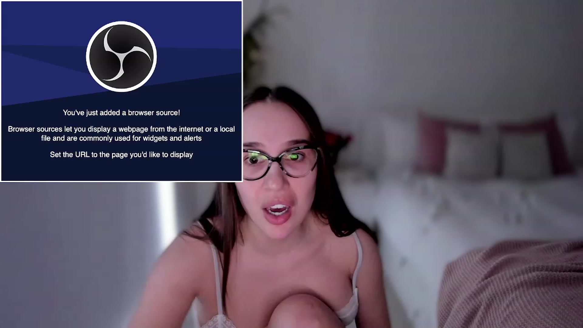Gallery image thumbnail from XMirrabbellaX's myfreecams stream on, 04/21/2023, 17:17 image 12 of 20