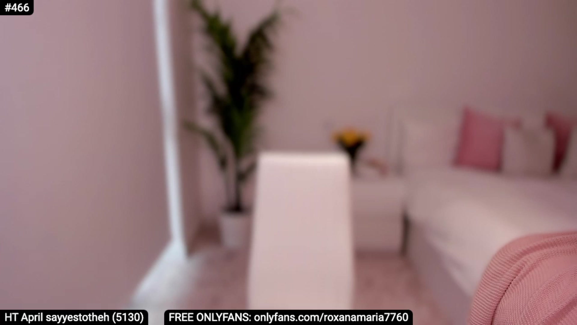 Gallery image thumbnail from XMirrabbellaX's myfreecams stream on, 04/27/2023, 14:50 image 1 of 20
