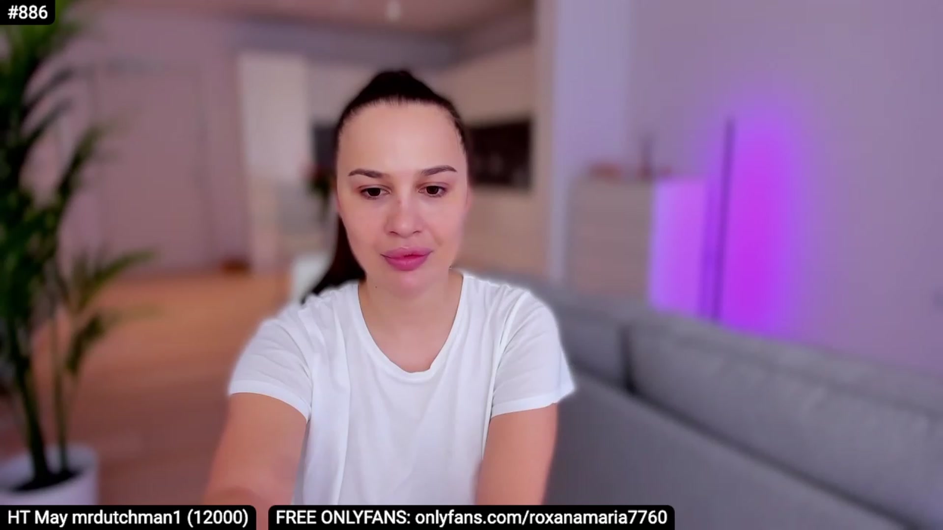 Gallery image thumbnail from XMirrabbellaX's myfreecams stream on, 05/10/2023, 12:11 image 14 of 20