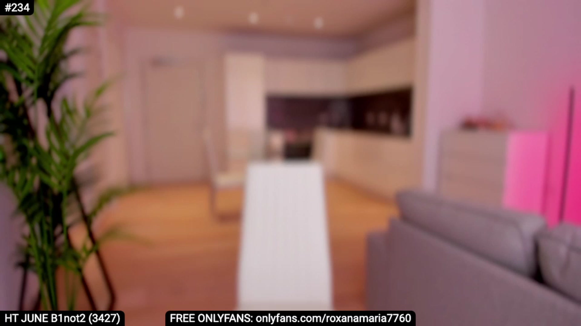 Gallery image thumbnail from XMirrabbellaX's myfreecams stream on, 06/13/2023, 15:45 image 15 of 20